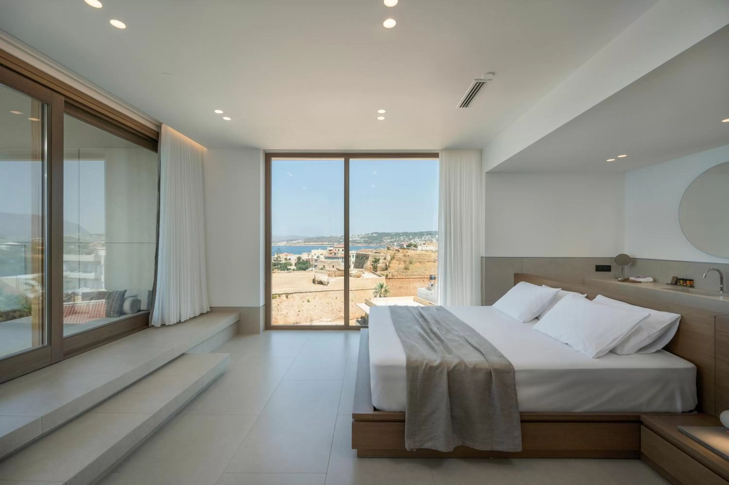 Executive Suite with Sea View in SanSal Boutique Hotel