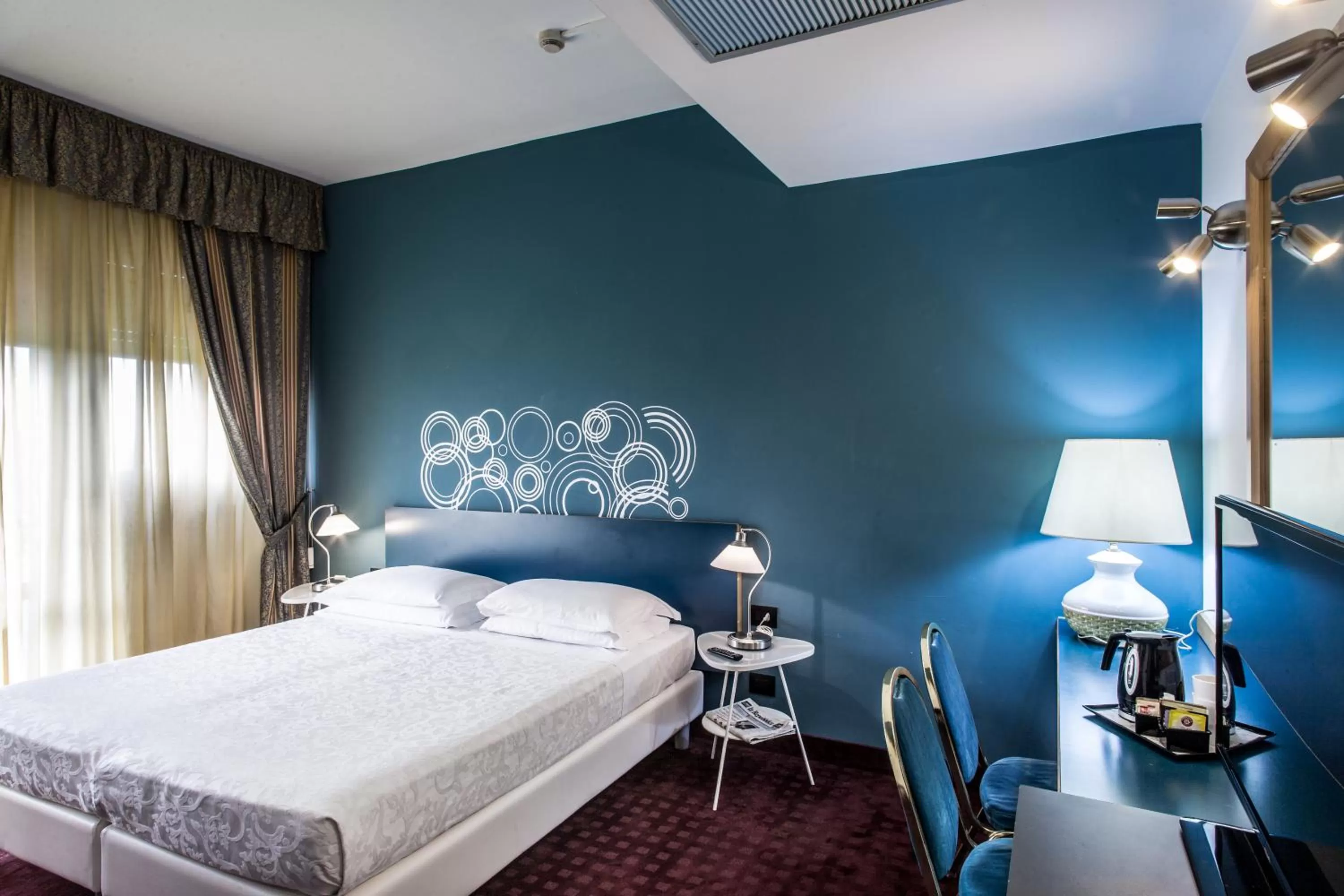 Superior Double Room in Hotel Mirage