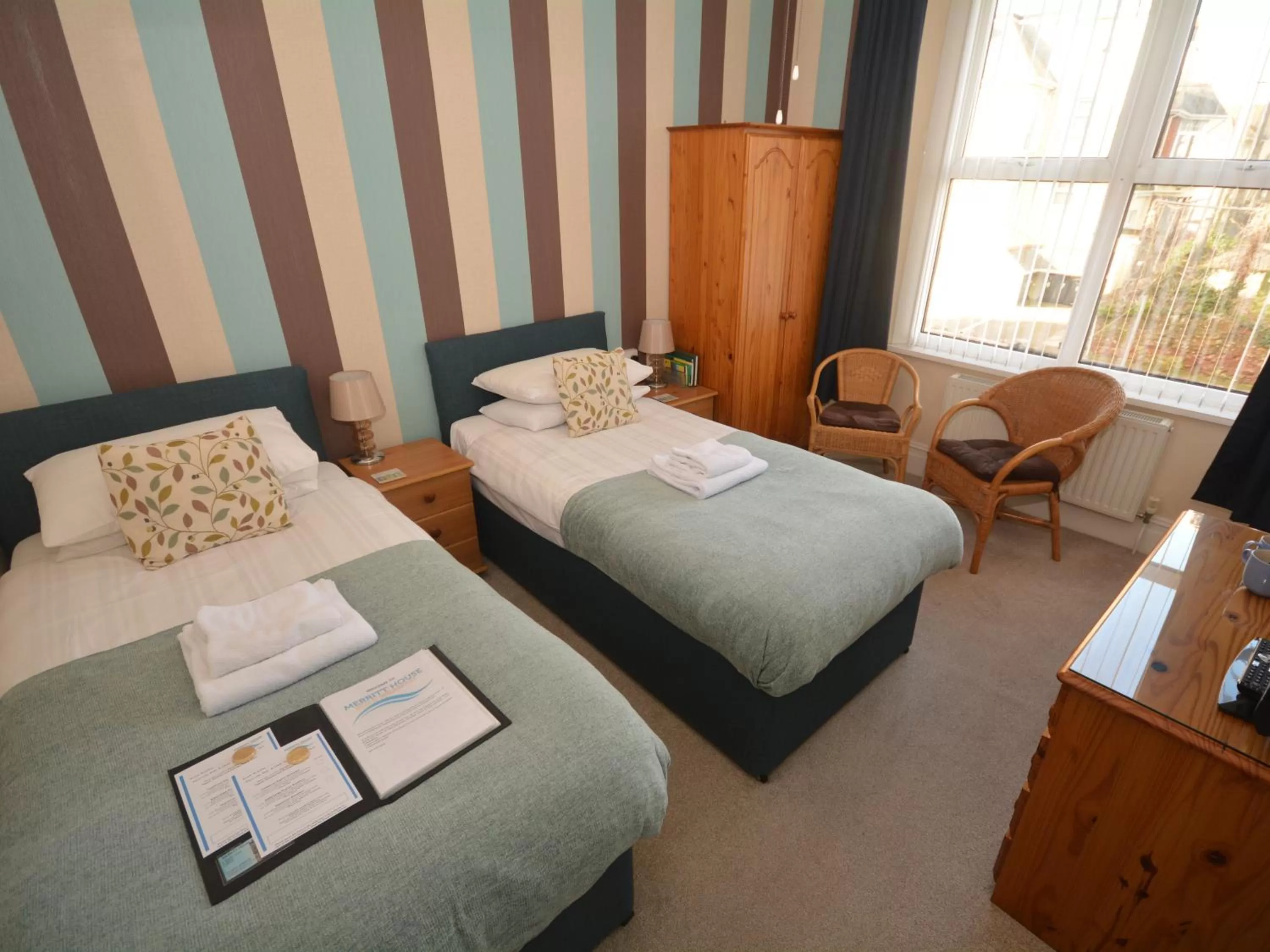 Superior King Room in Merritt Guest House B&B