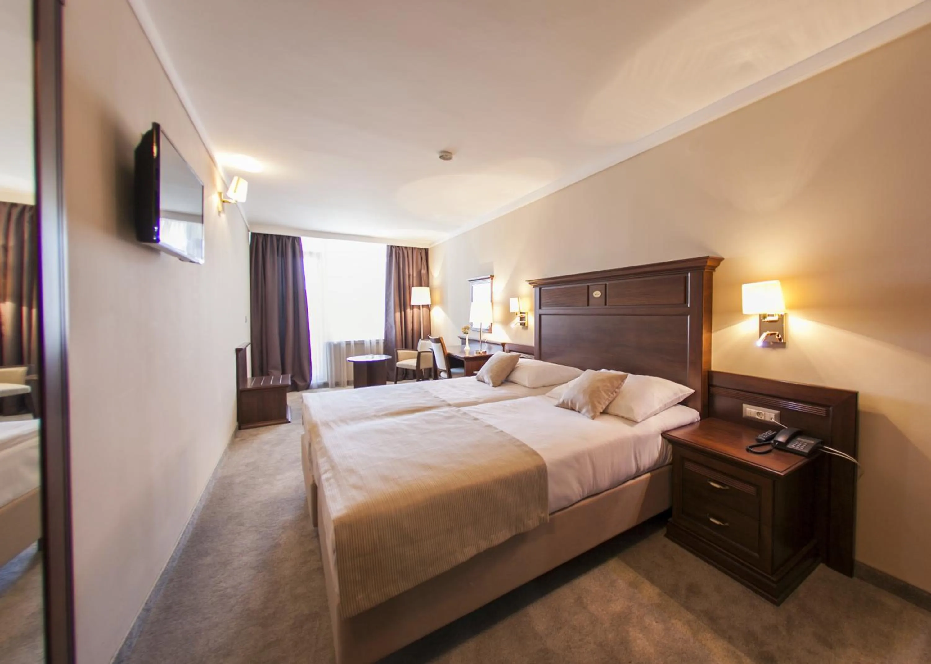 Double Room with Balcony and Sea View in Grand Hotel Neum Wellness & Spa