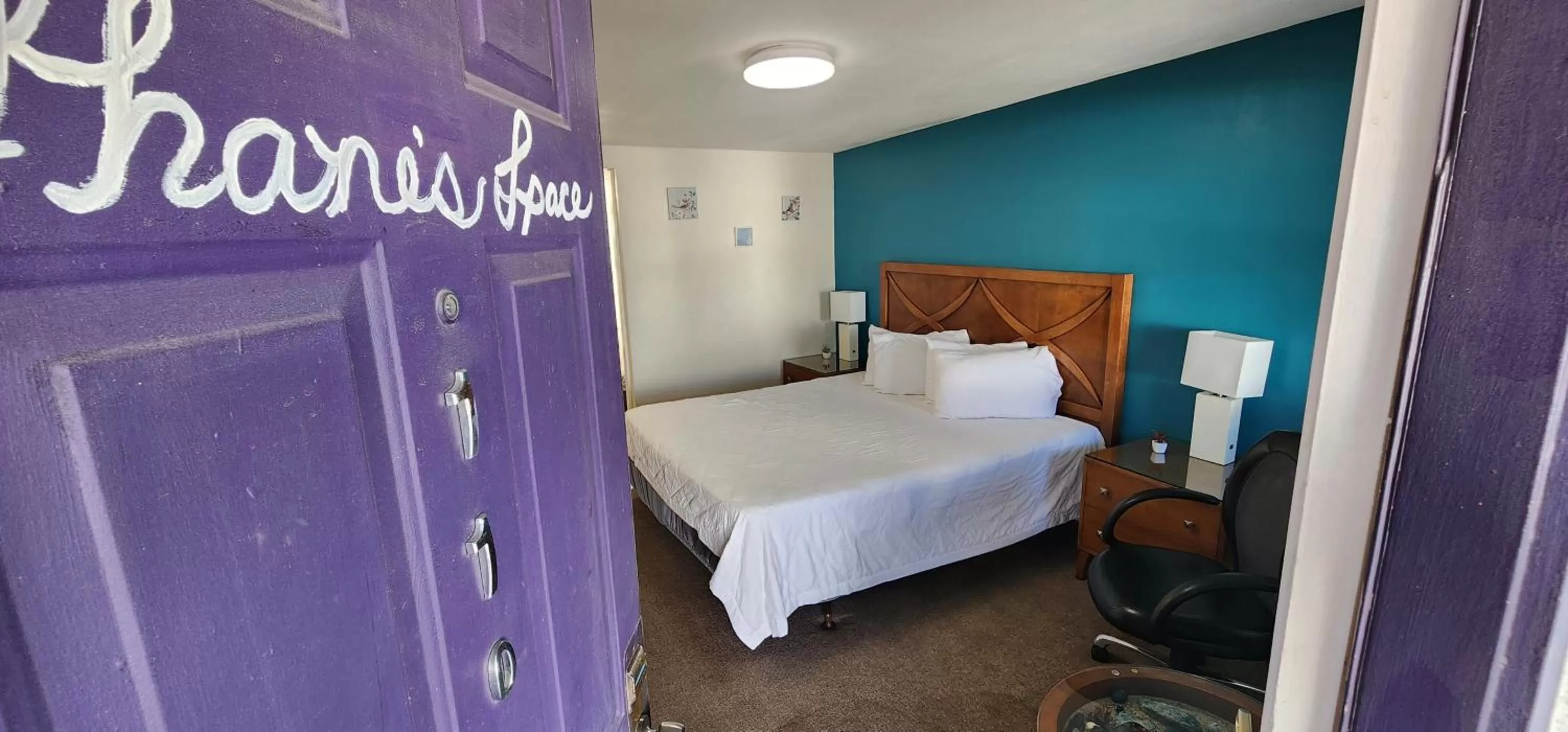 King Room in Rose's Motel