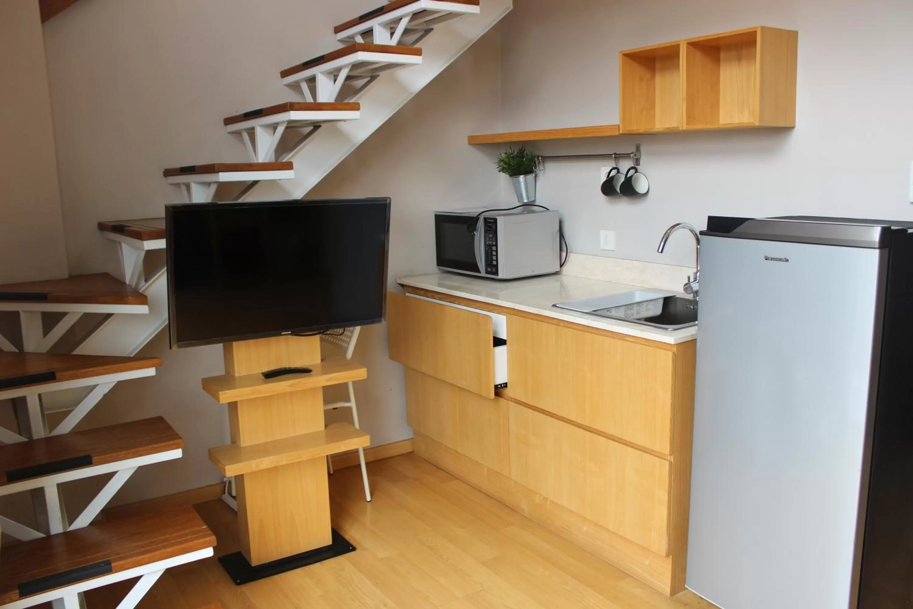 Loft Room in White Tree Residence