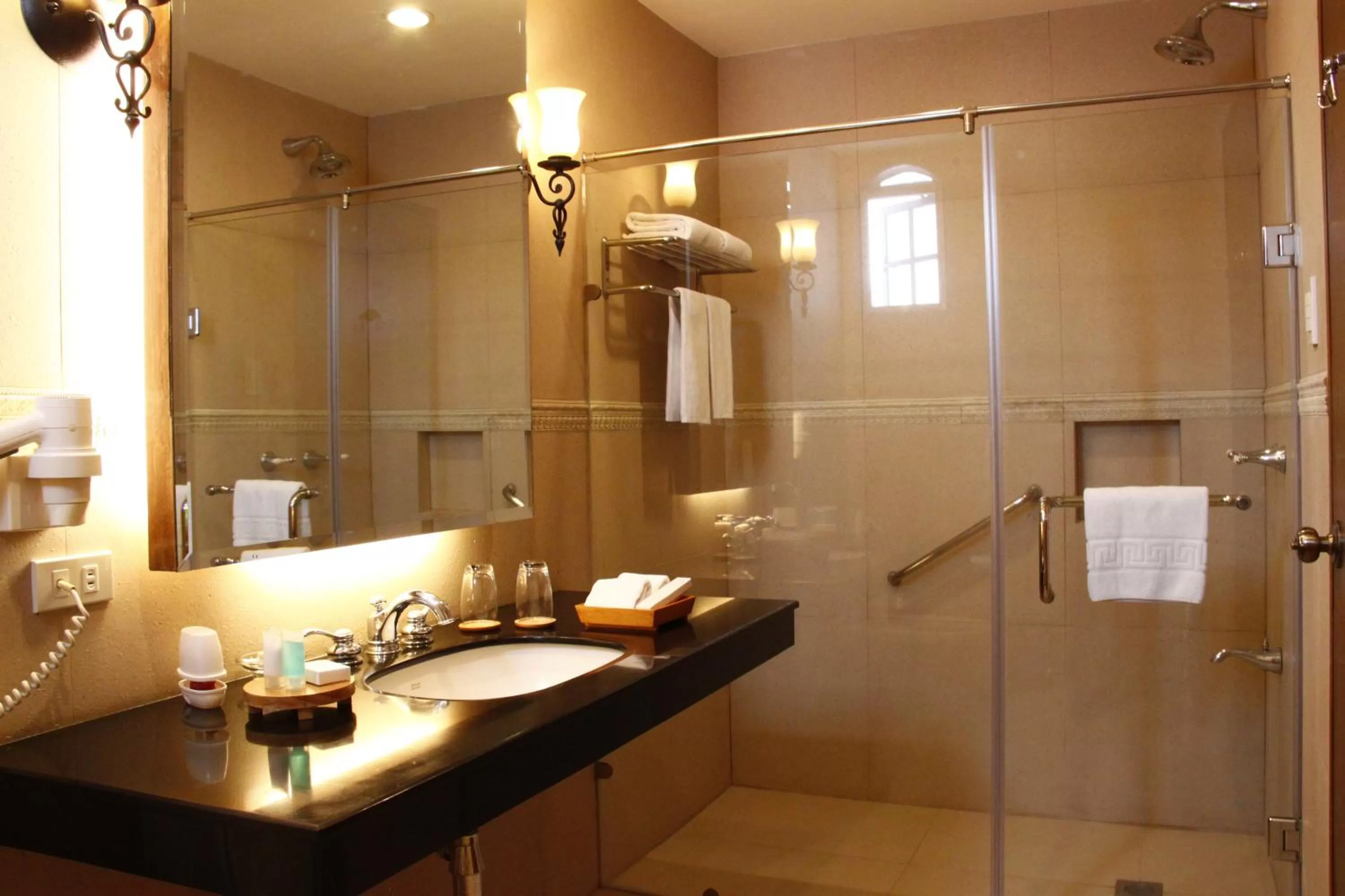 Deluxe Double Room in Villa Ibarra