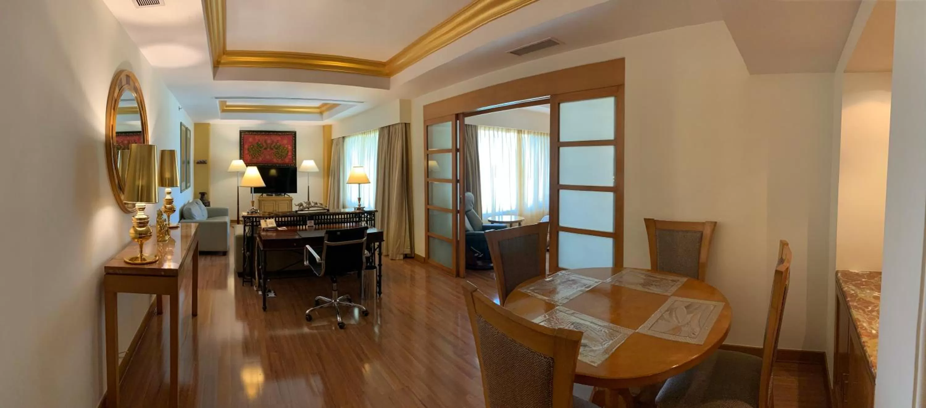 Premium Suite Queen Bed with City View  - single occupancy in Vivanta Vadodara