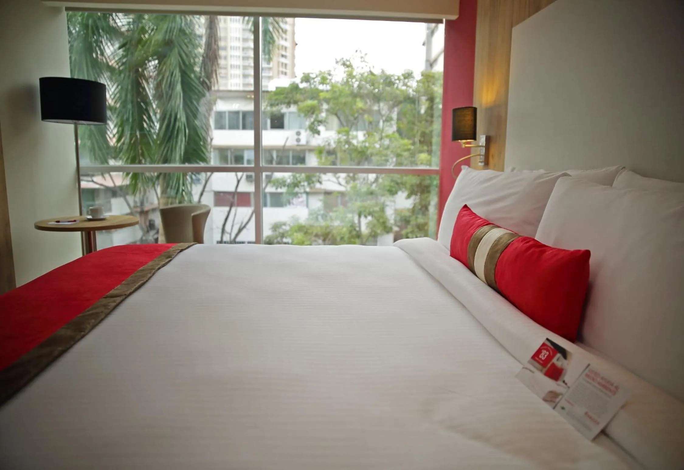 King Room - Non-Smoking in Ramada by Wyndham Panama Via Argentina