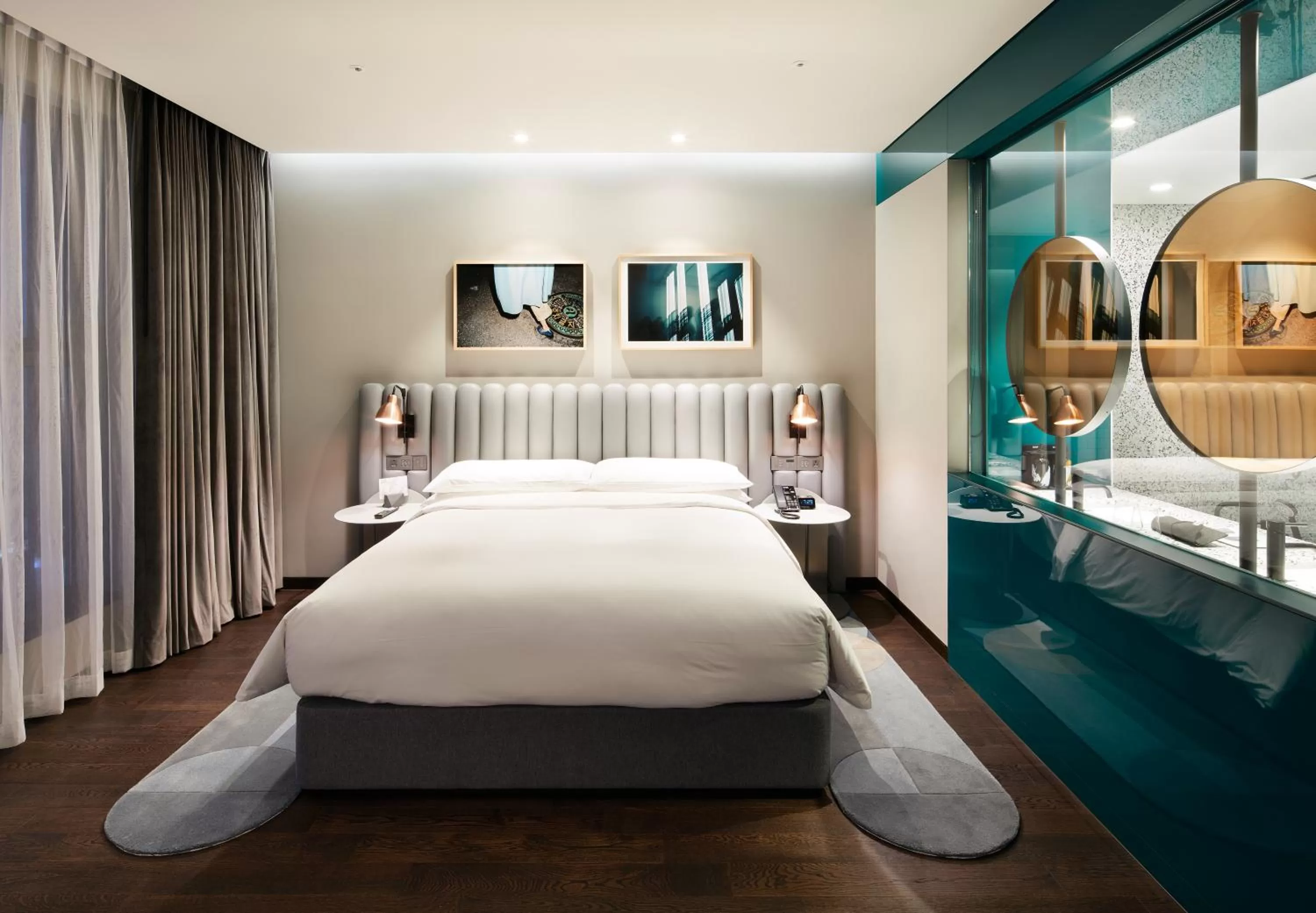 Director Suite, 1 Bedroom Suite, 1 King, City view in RYSE, Autograph Collection