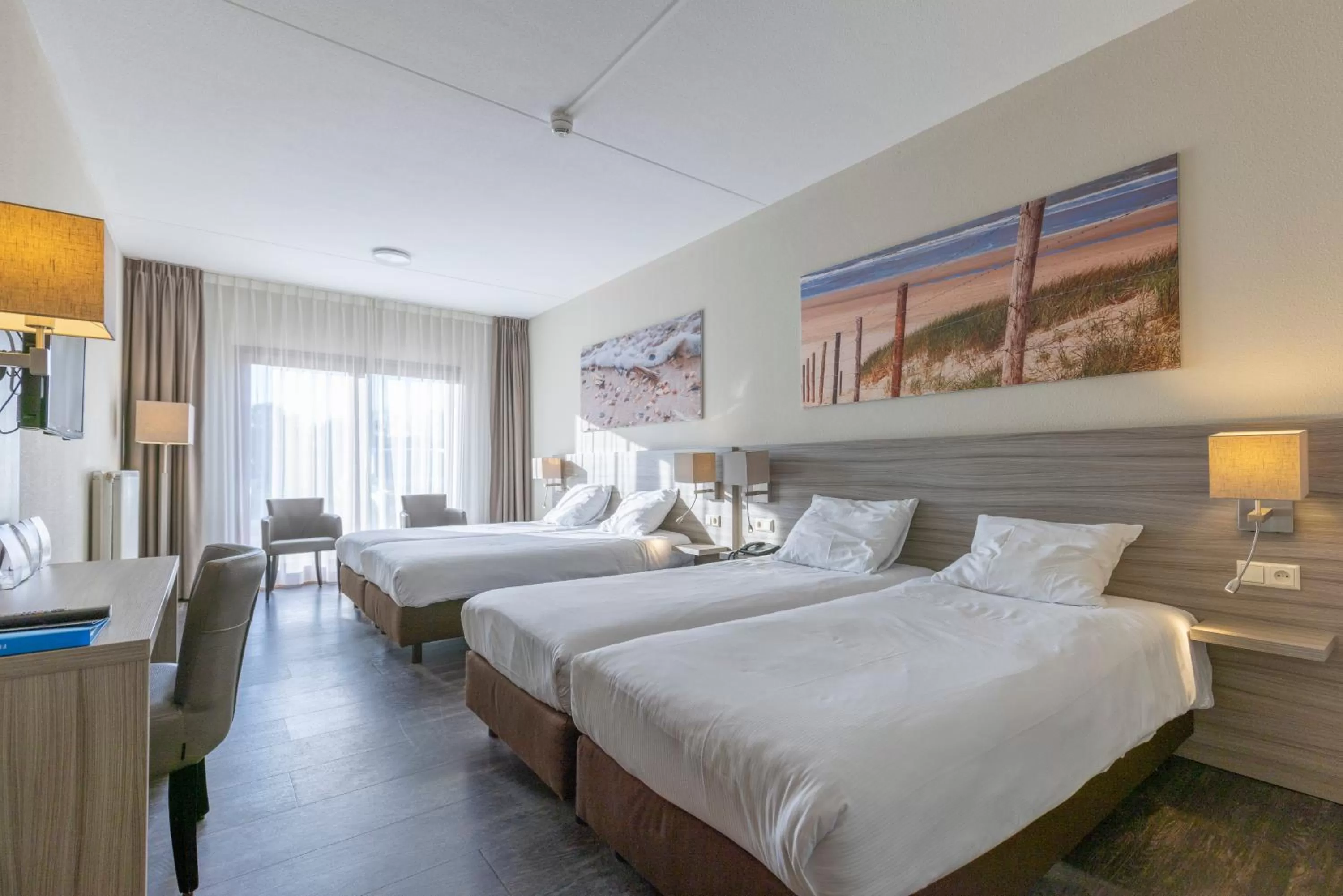 Quadruple Room with Shower in Fletcher Badhotel Callantsoog