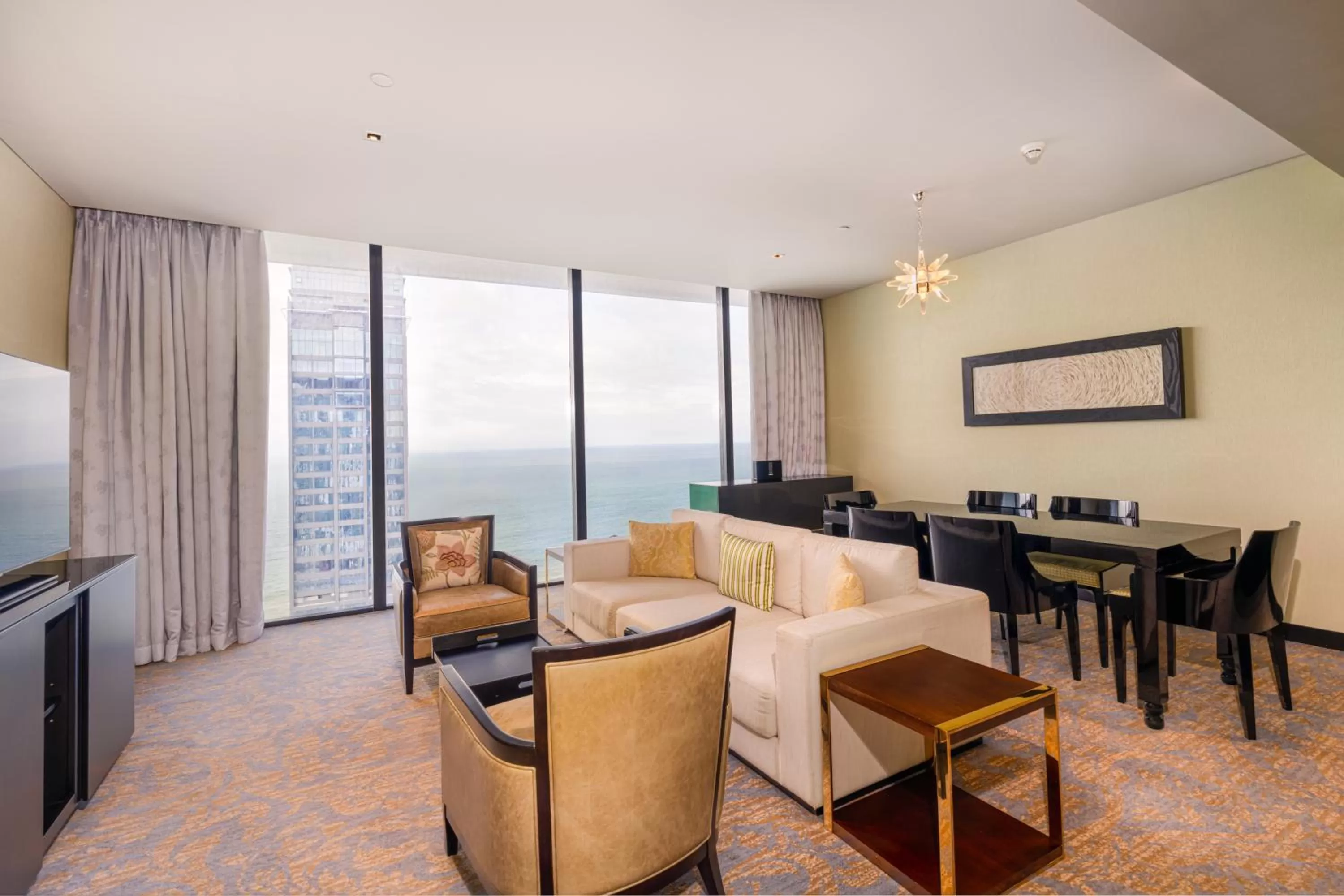 Executive Suite in Movenpick Hotel Colombo