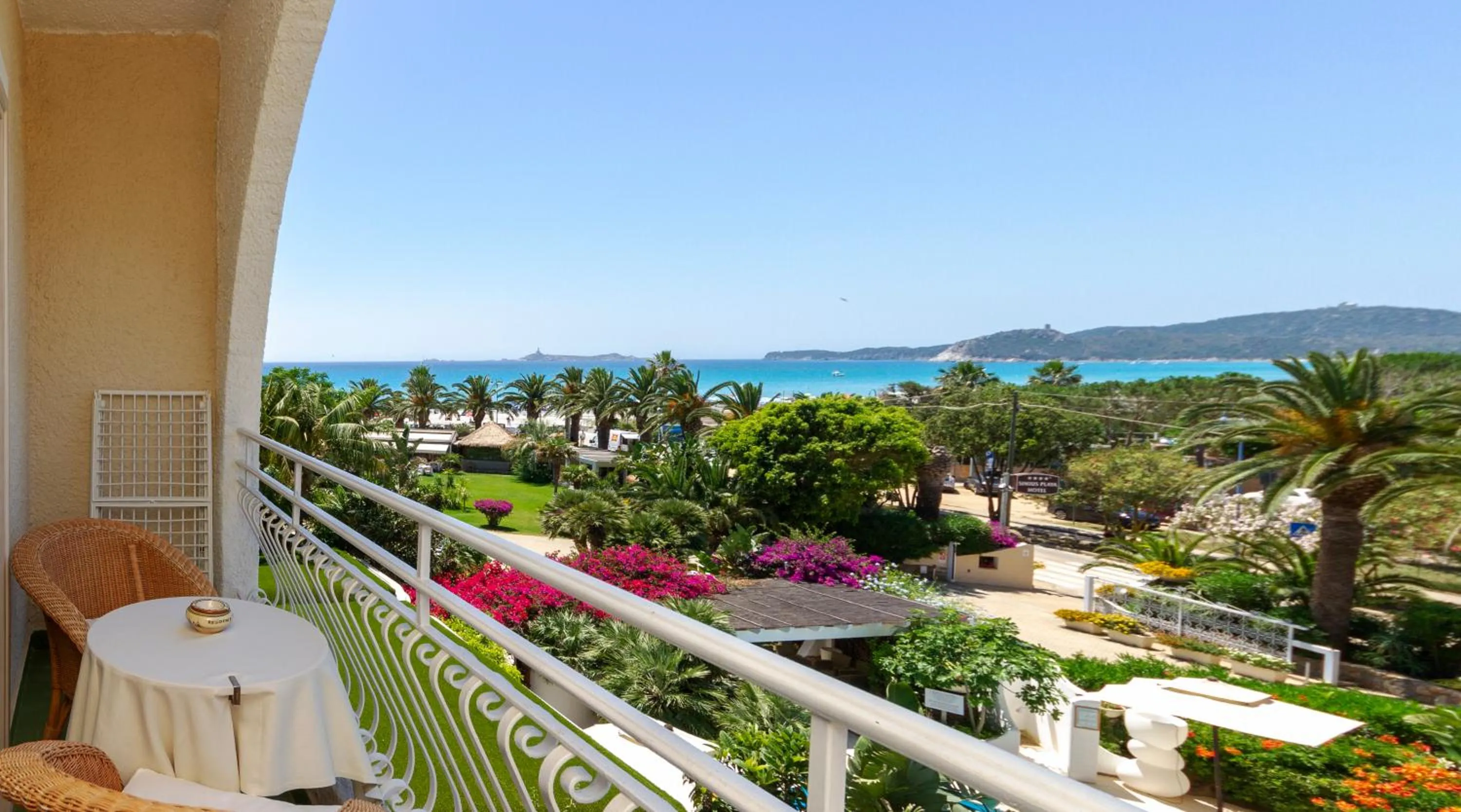 Superior Double Room with Sea View in Hotel Simius Playa