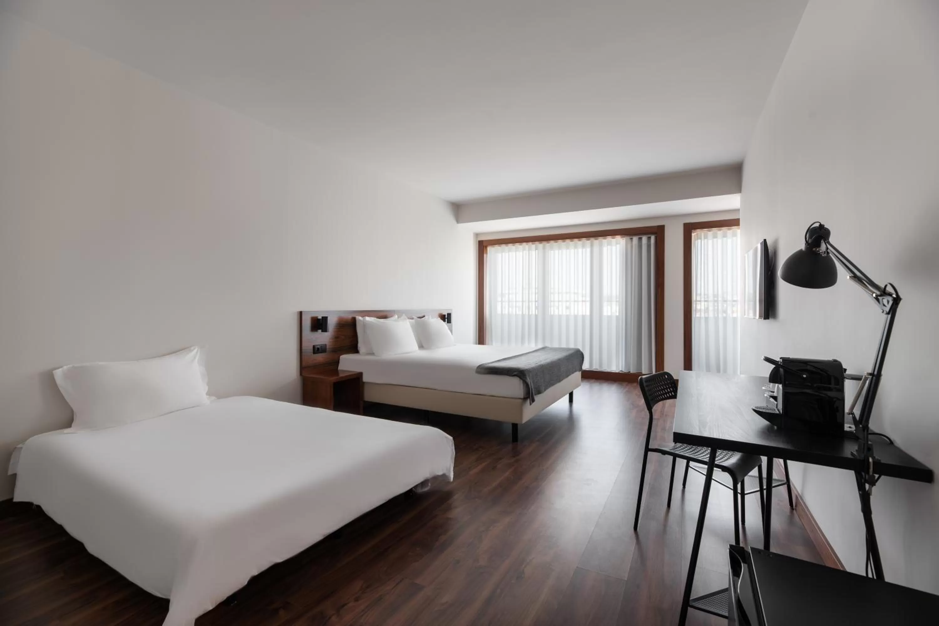 Premium Suite with City View in Exe Praia Golfe