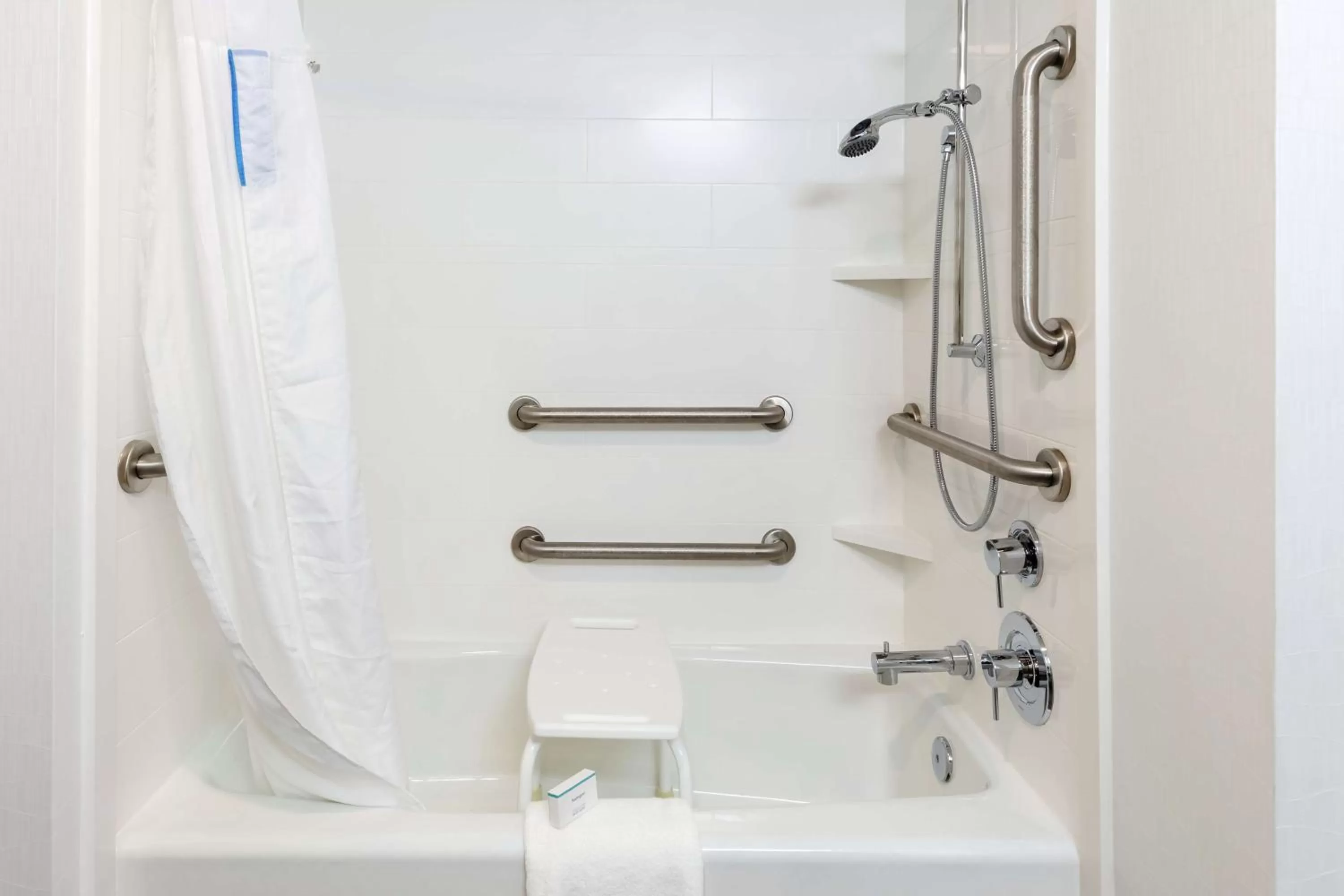 Queen Studio Suite with Two Queen Beds - Non-Smoking in Hampton Inn Acworth