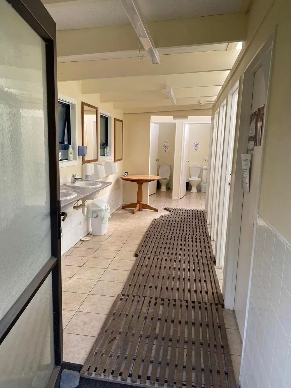 Standard Twin Room - single occupancy in Kawai Purapura Yoga Retreat Centre