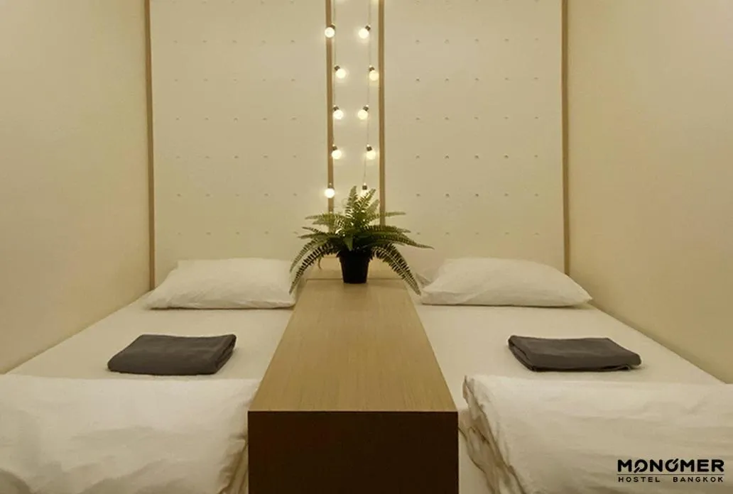 Standard Twin Room with Shared Bathroom in Monomer Hostel Bangkok