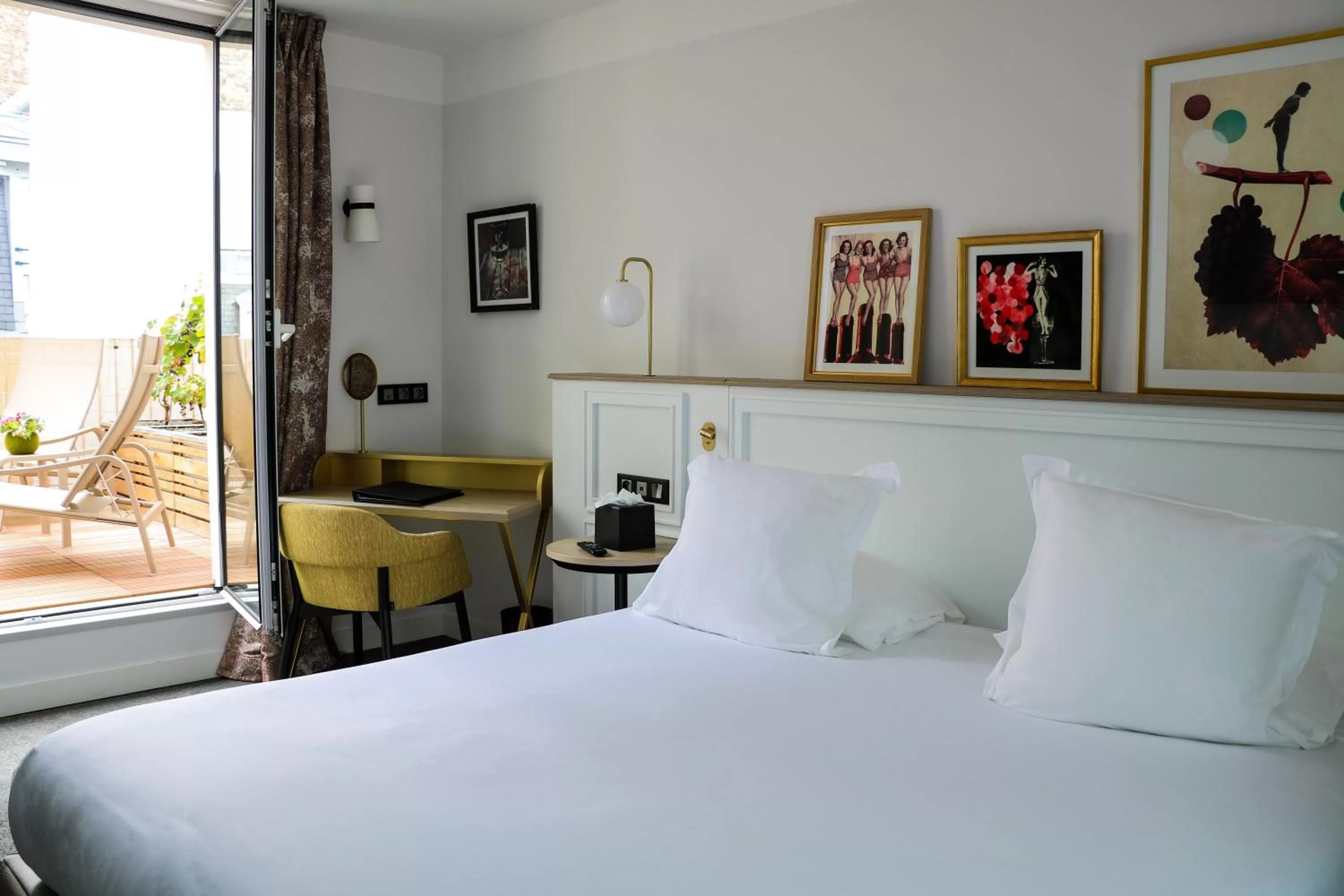 Junior Suite with Terrace in XO Hotel Paris