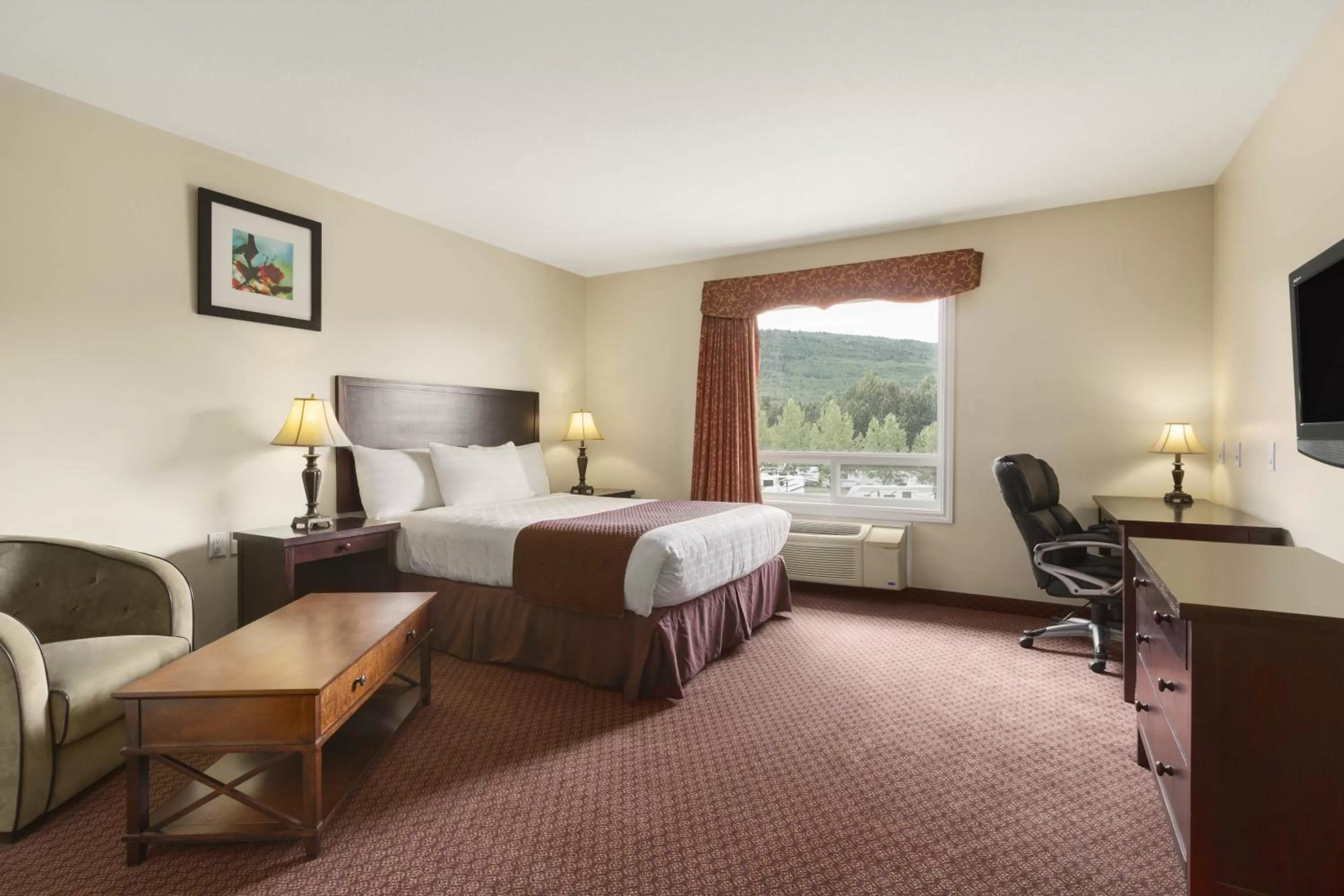 Queen Room - Disability Access - Non-Smoking in Days Inn by Wyndham Chetwynd