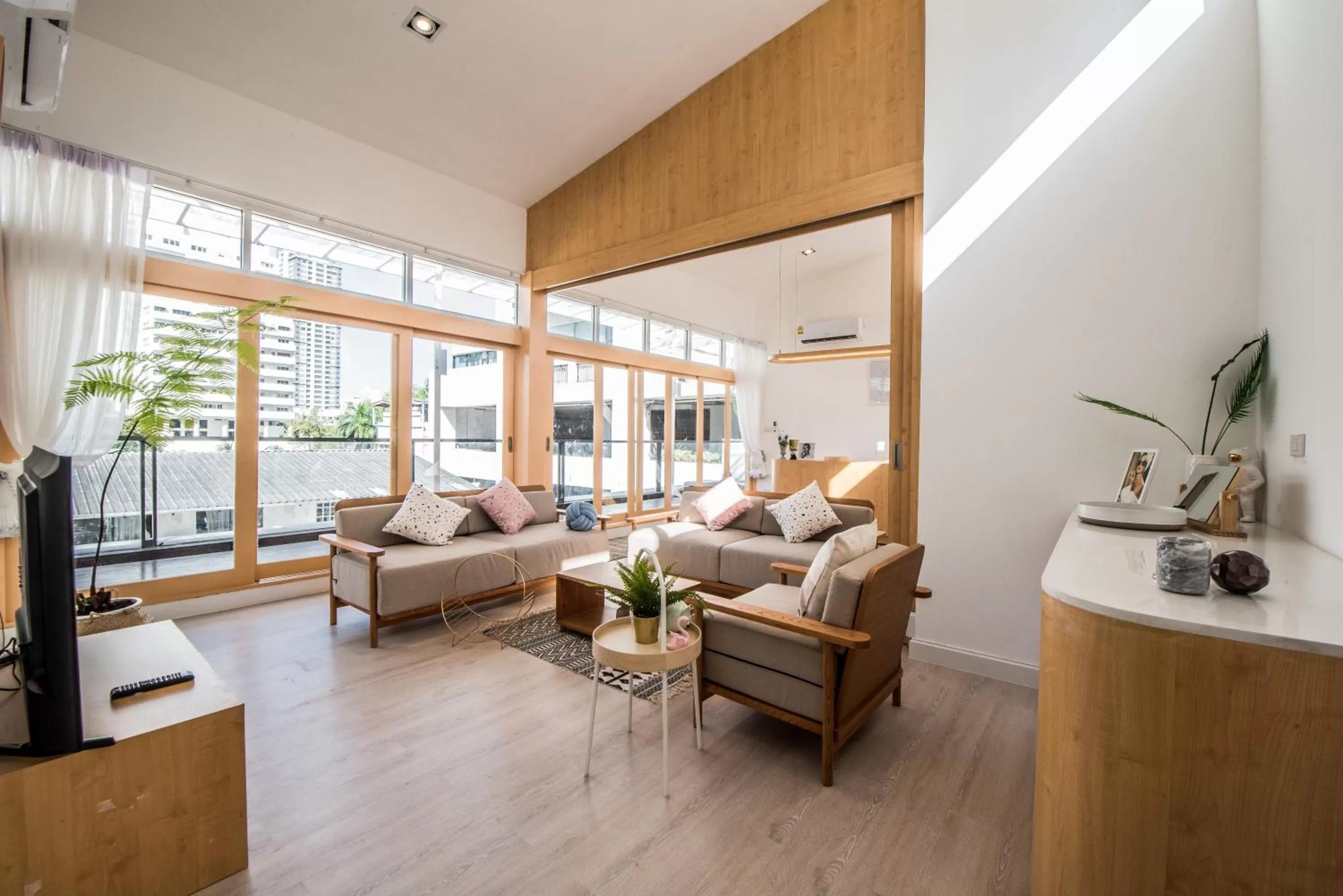 Three-Bedroom Suite in Nimit Boutique Hotel