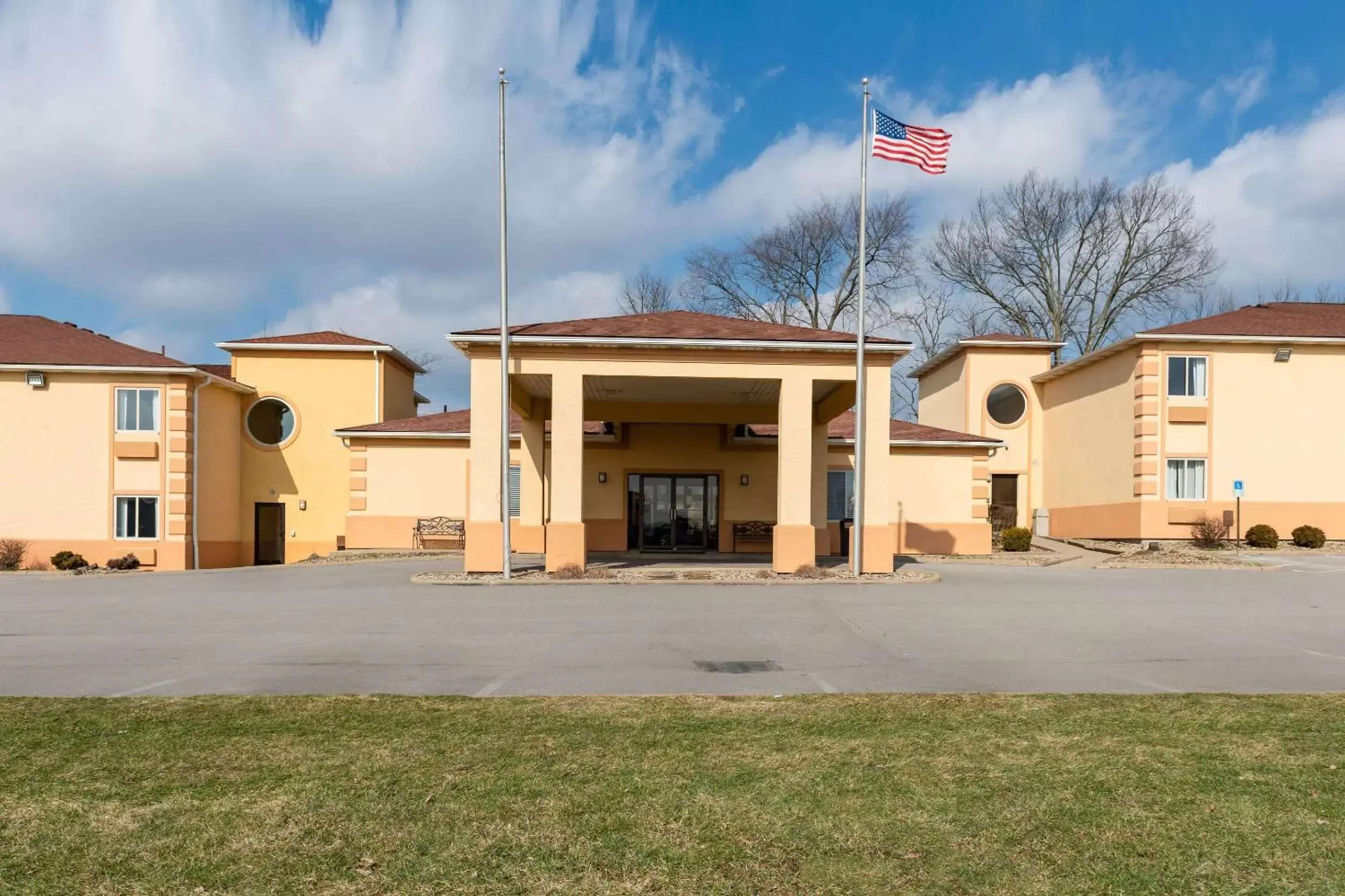 Quality Inn & Suites Quality Inn & Suites