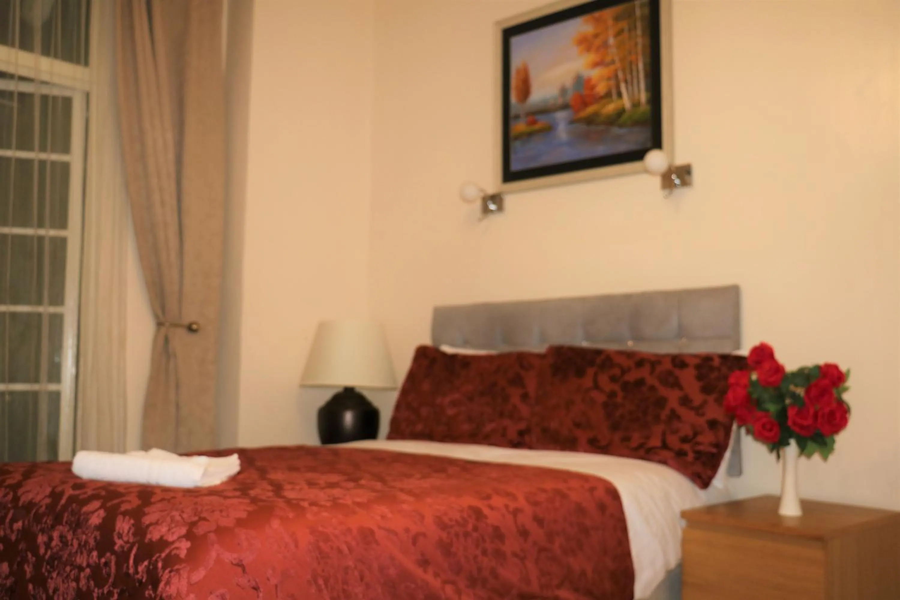 Double Room in Barry House