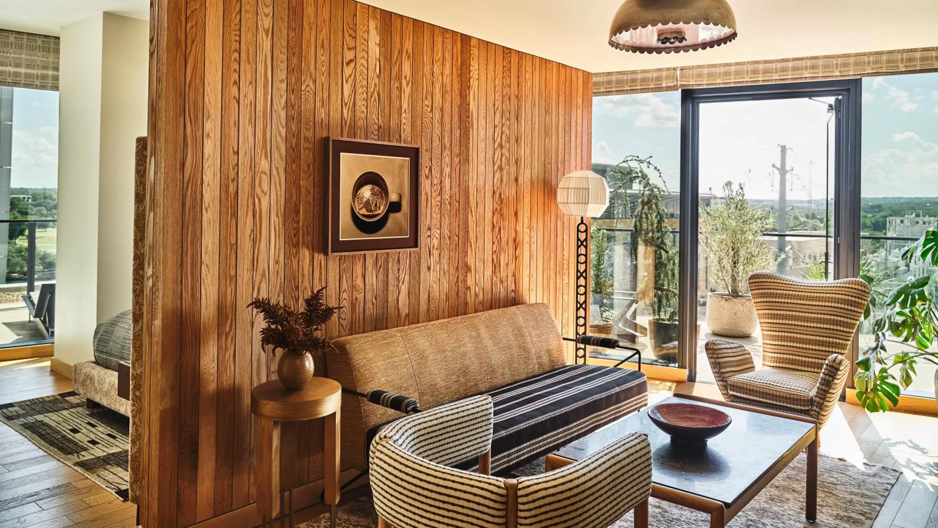 King Suite with Balcony in Austin Proper Hotel, a Member of Design Hotels