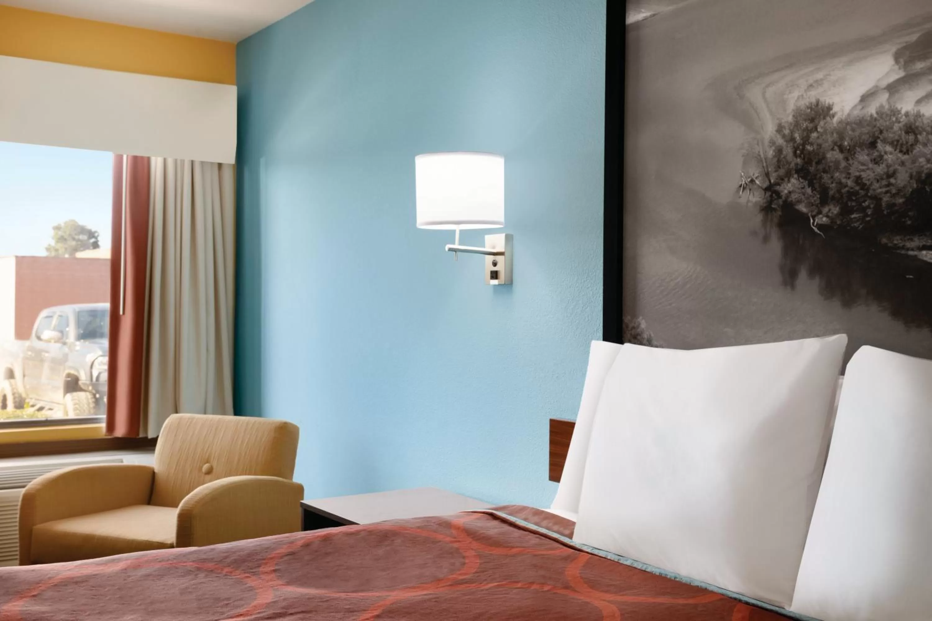 King Room - Disability Access - Non-Smoking in Super 8 by Wyndham Olive Branch