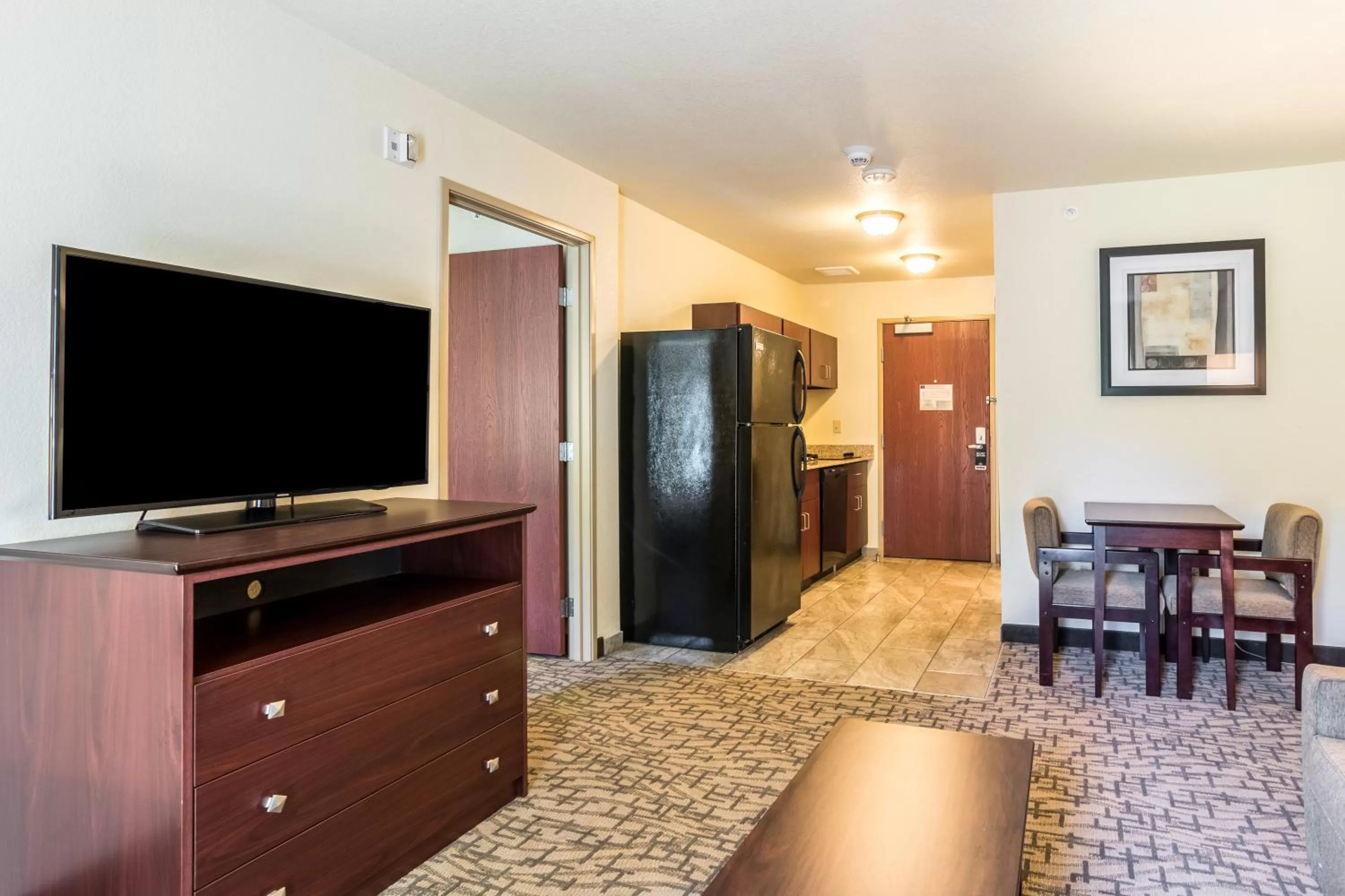 Deluxe King Suite in Cobblestone Hotel & Suites - Greenville