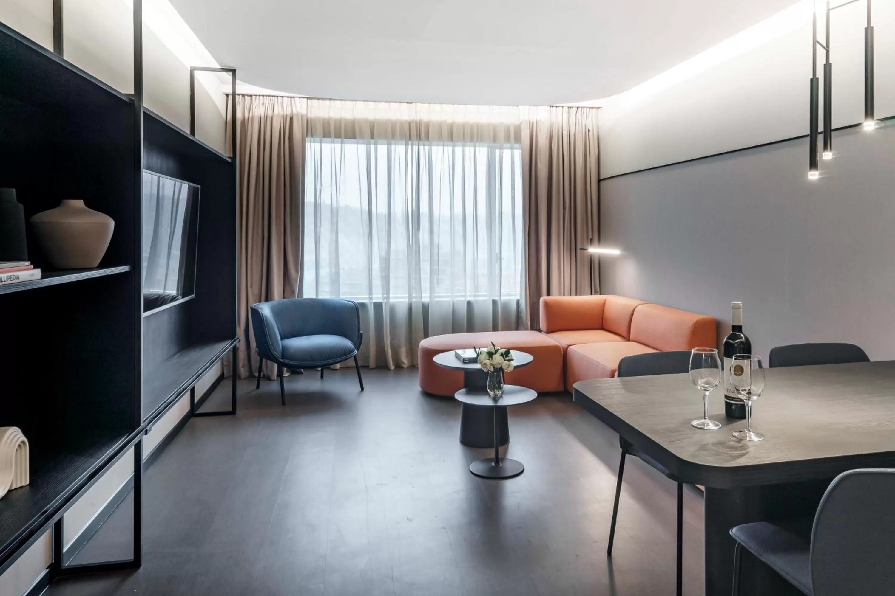 Executive King Suite in Pullman Santiago Vitacura