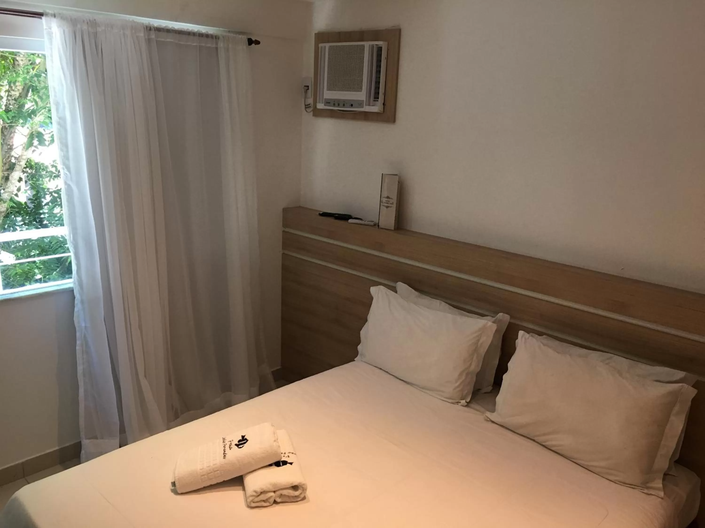 Family Room with Garden View in Pousada Praia João Fernandes