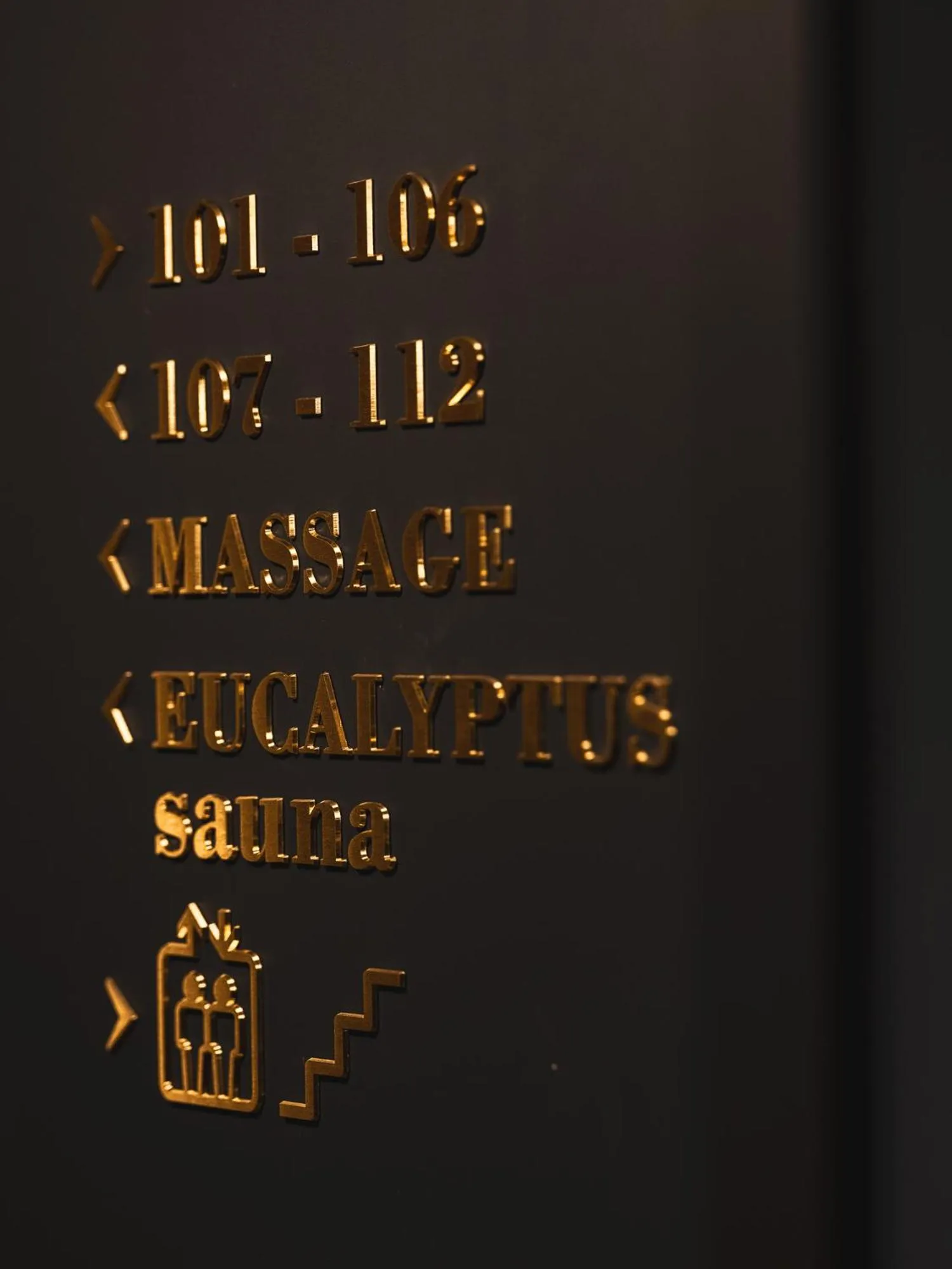 Decorative detail in Dandy Hotel