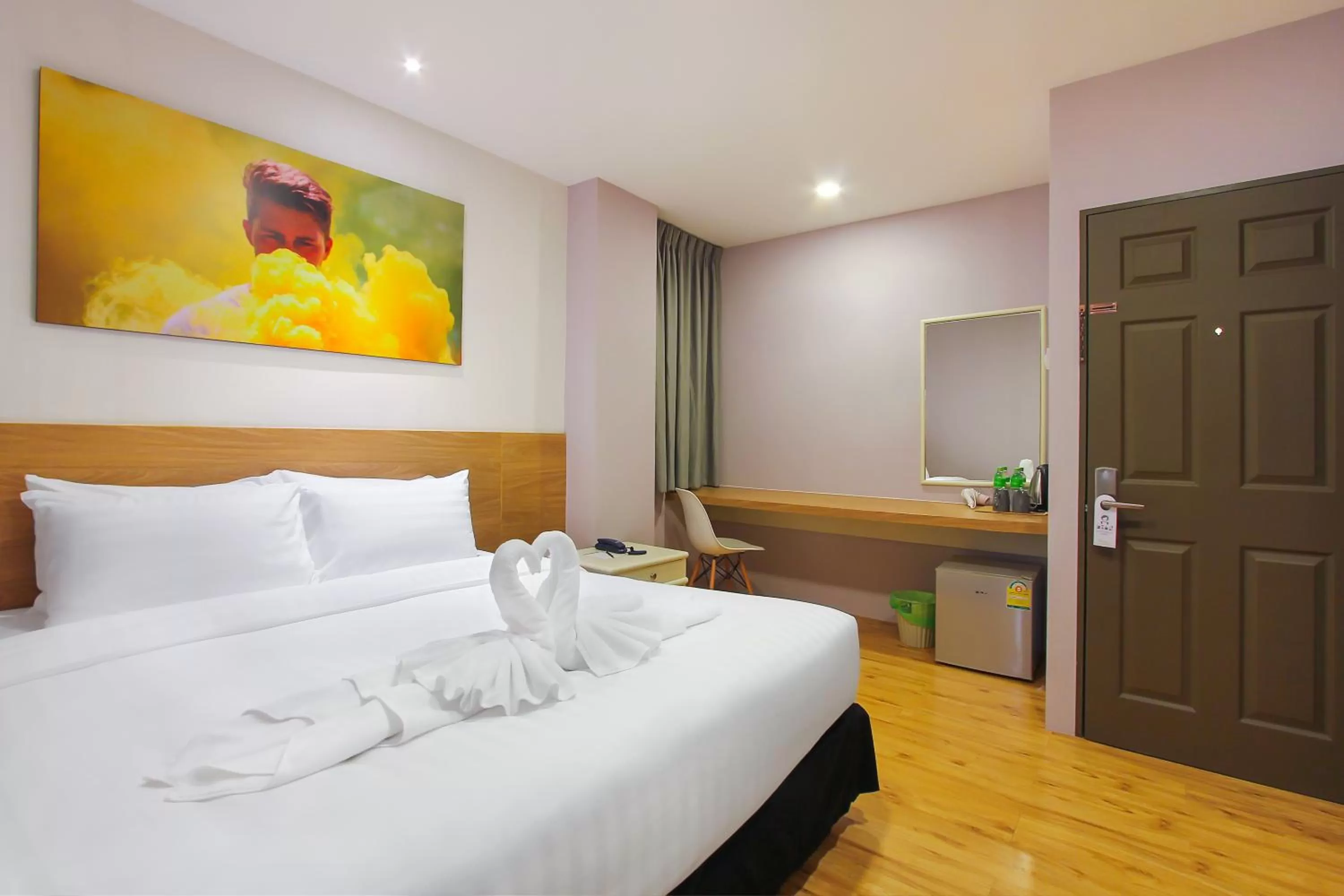 Superior King Room in Pula Silom