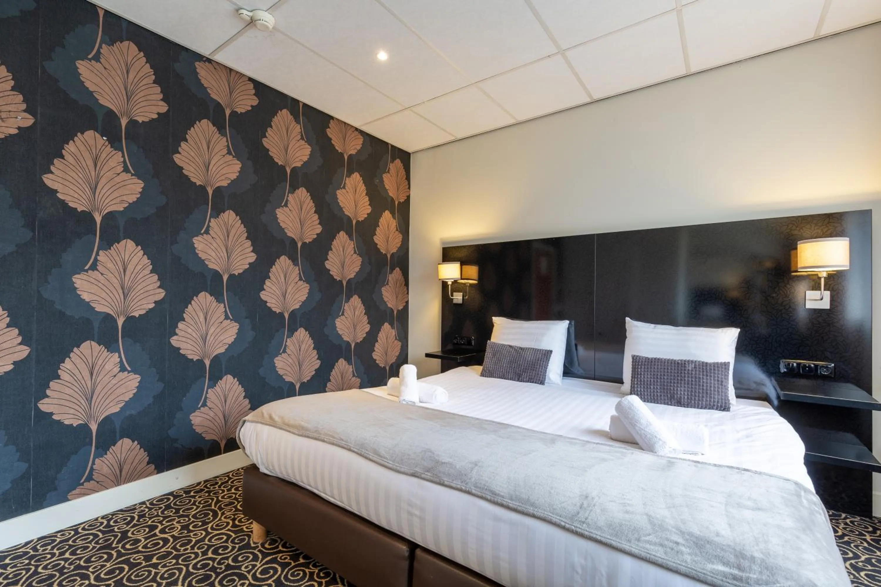 Comfort Double Room in New West Inn Amsterdam