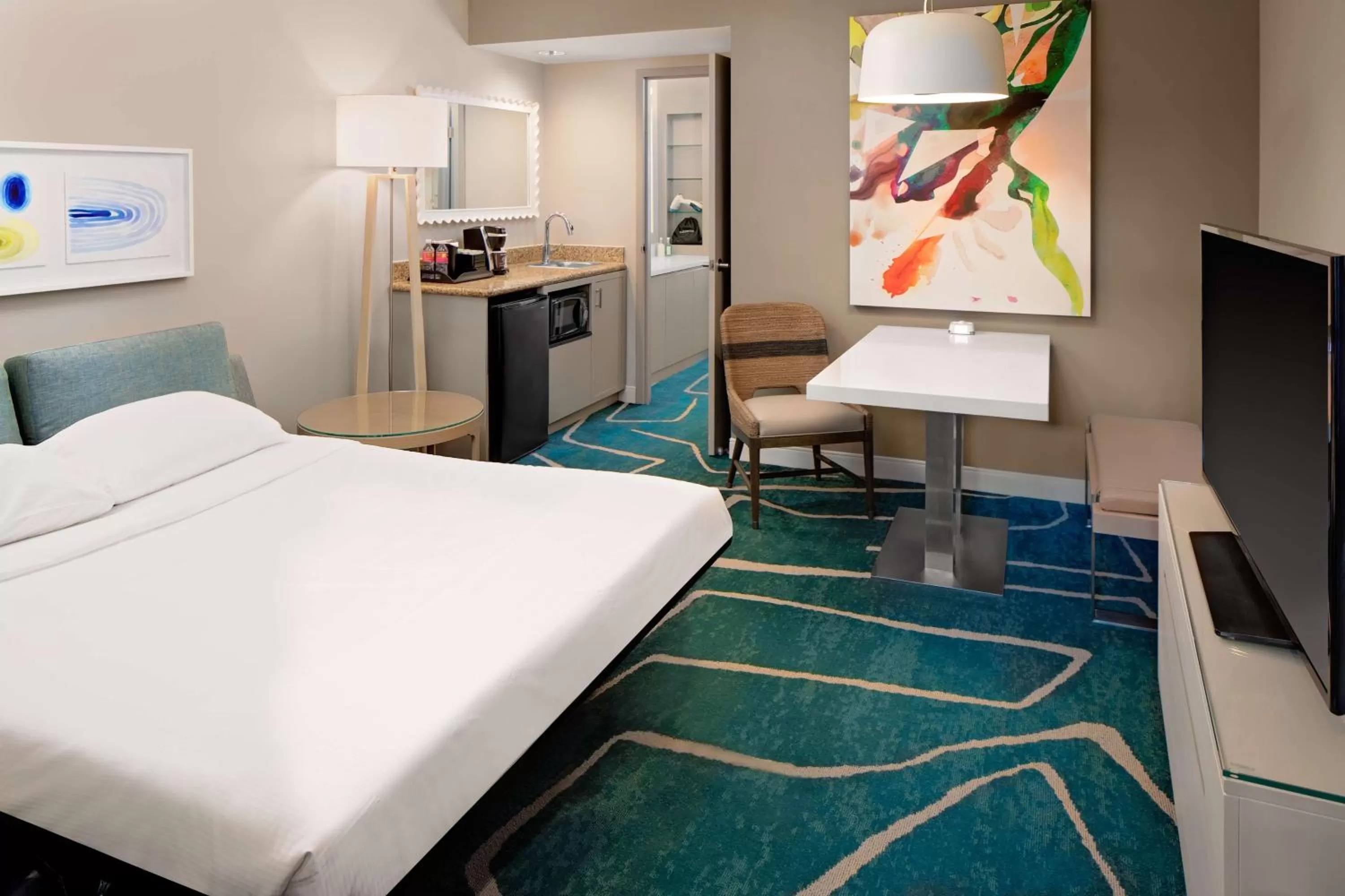 King Suite with City View in Embassy Suites by Hilton San Diego Bay Downtown