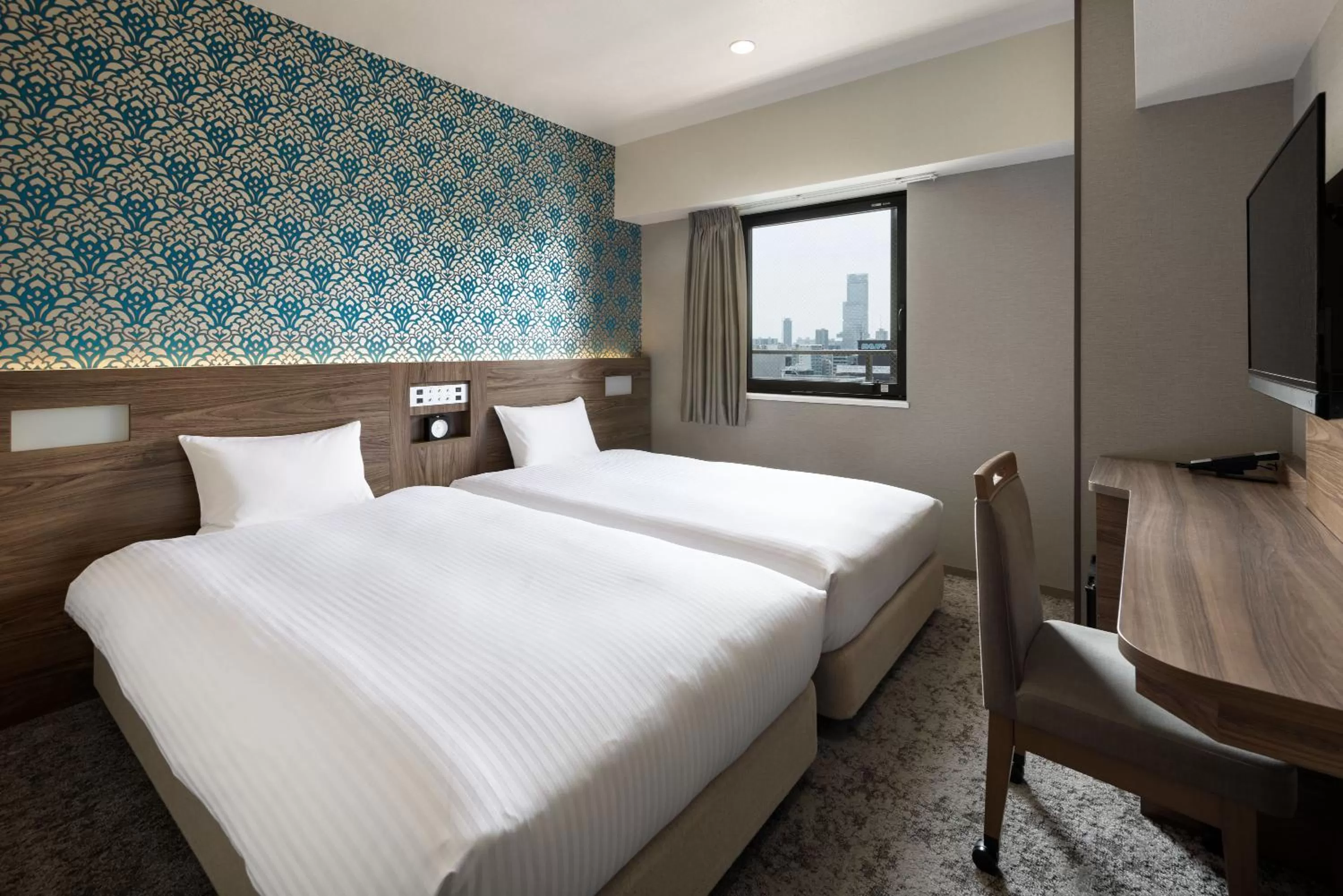 Twin Room in the b namba-kuromon