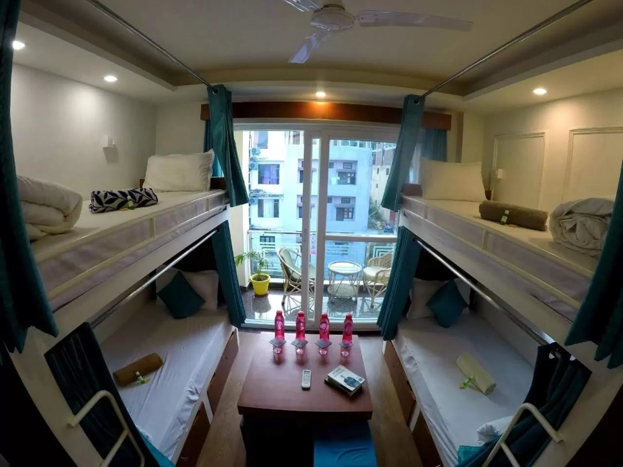 Bed in 4-Bed Male Dormitory Room in Hotel The Moksham