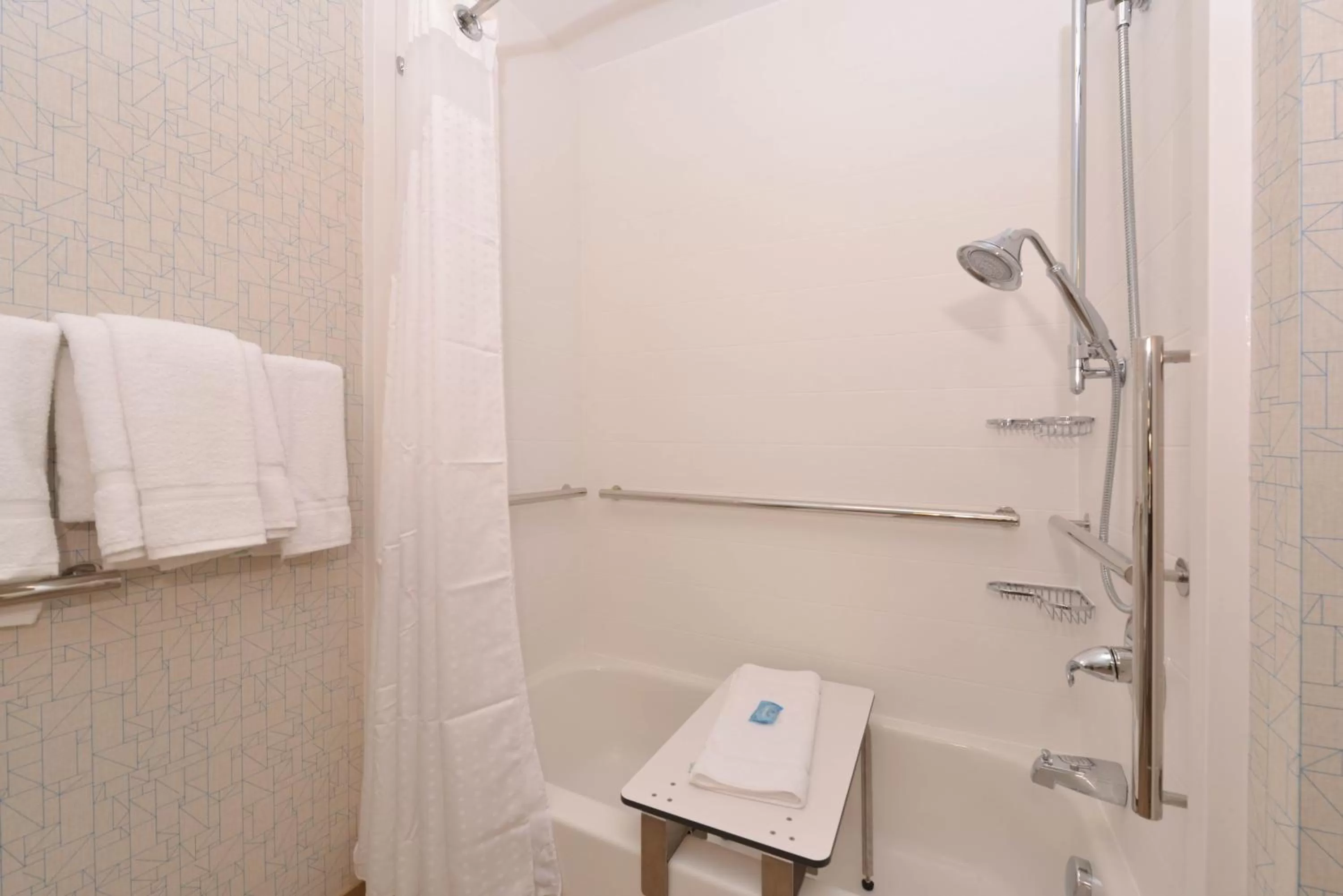 King Room - Disability Access/Hearing Accessible in Holiday Inn Express Olean, an IHG Hotel