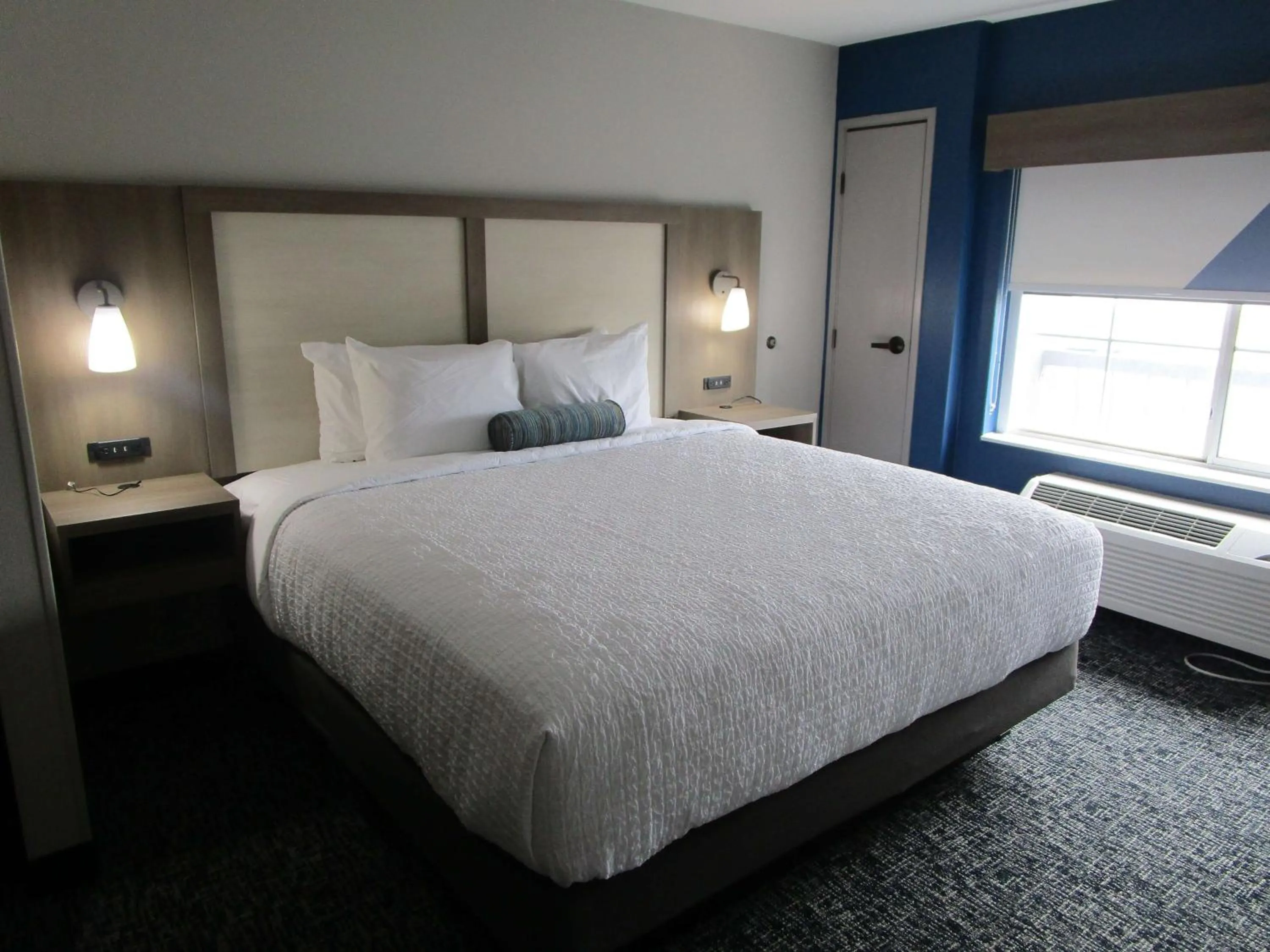 King Suite with Sofa Bed - Non-Smoking in Best Western Plus Oklahoma City Northwest Inn & Suites