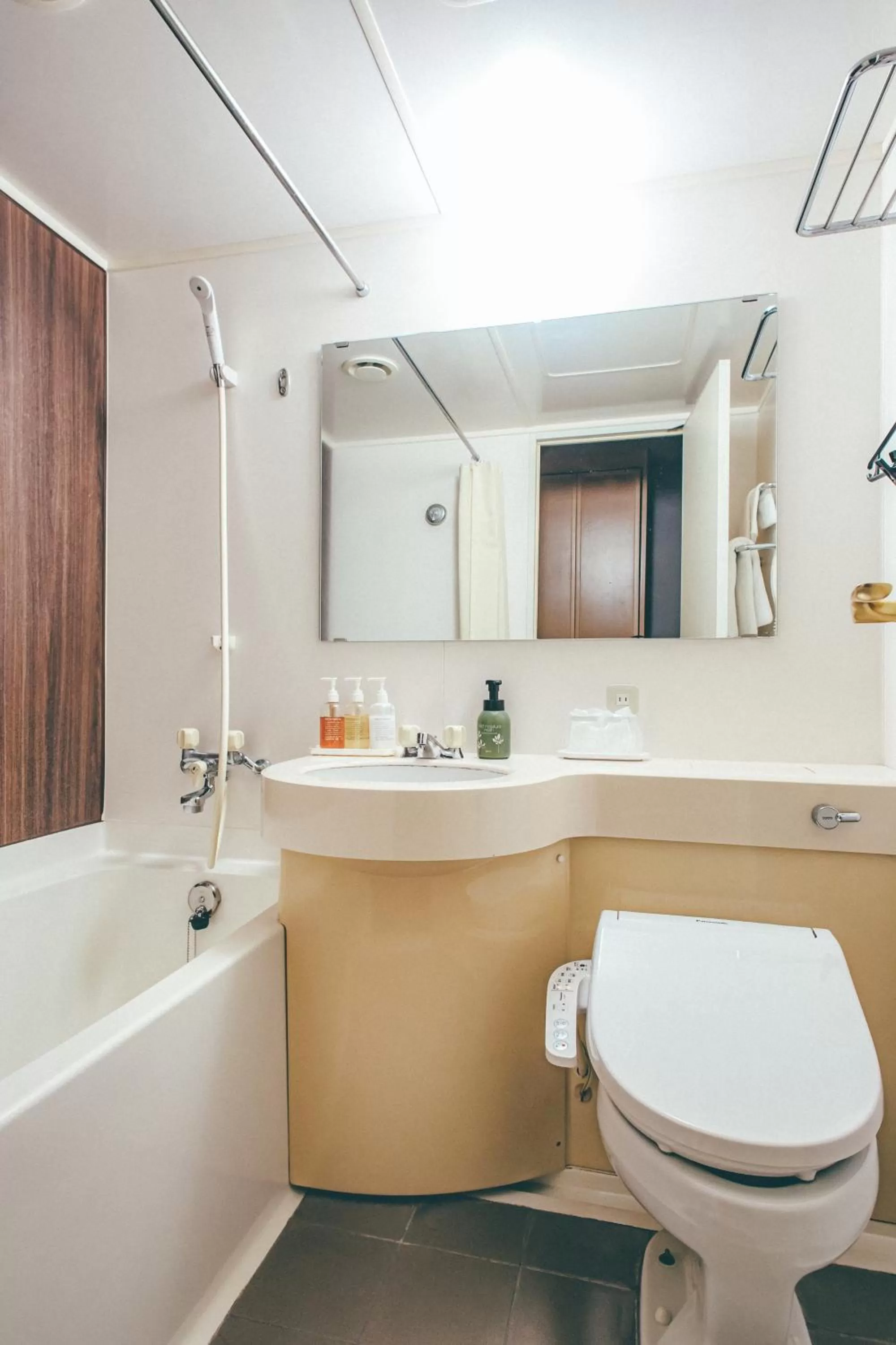 Triple Room with River View - Smoking in Numazu River Side Hotel