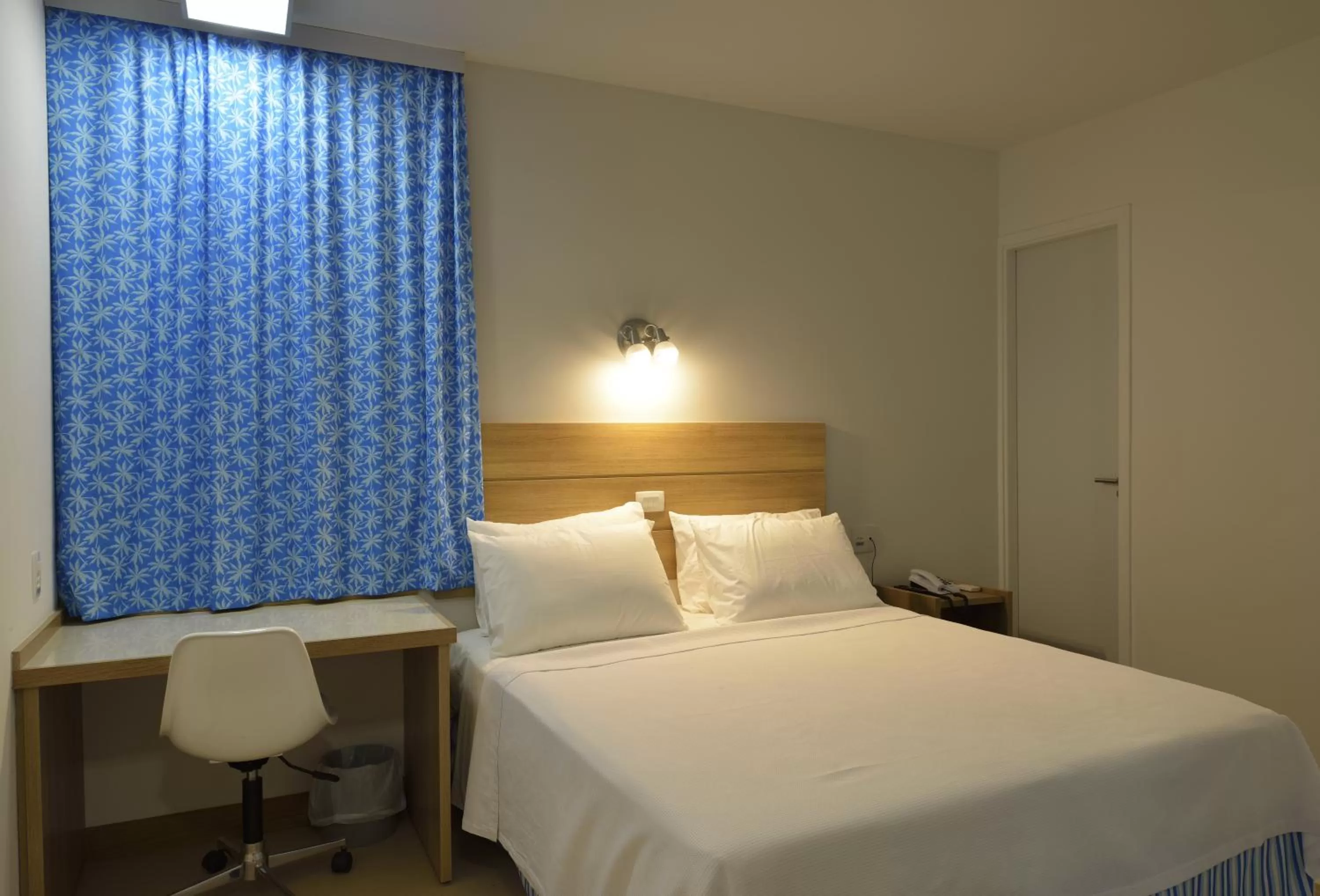 Single Room in Rede Andrade Express