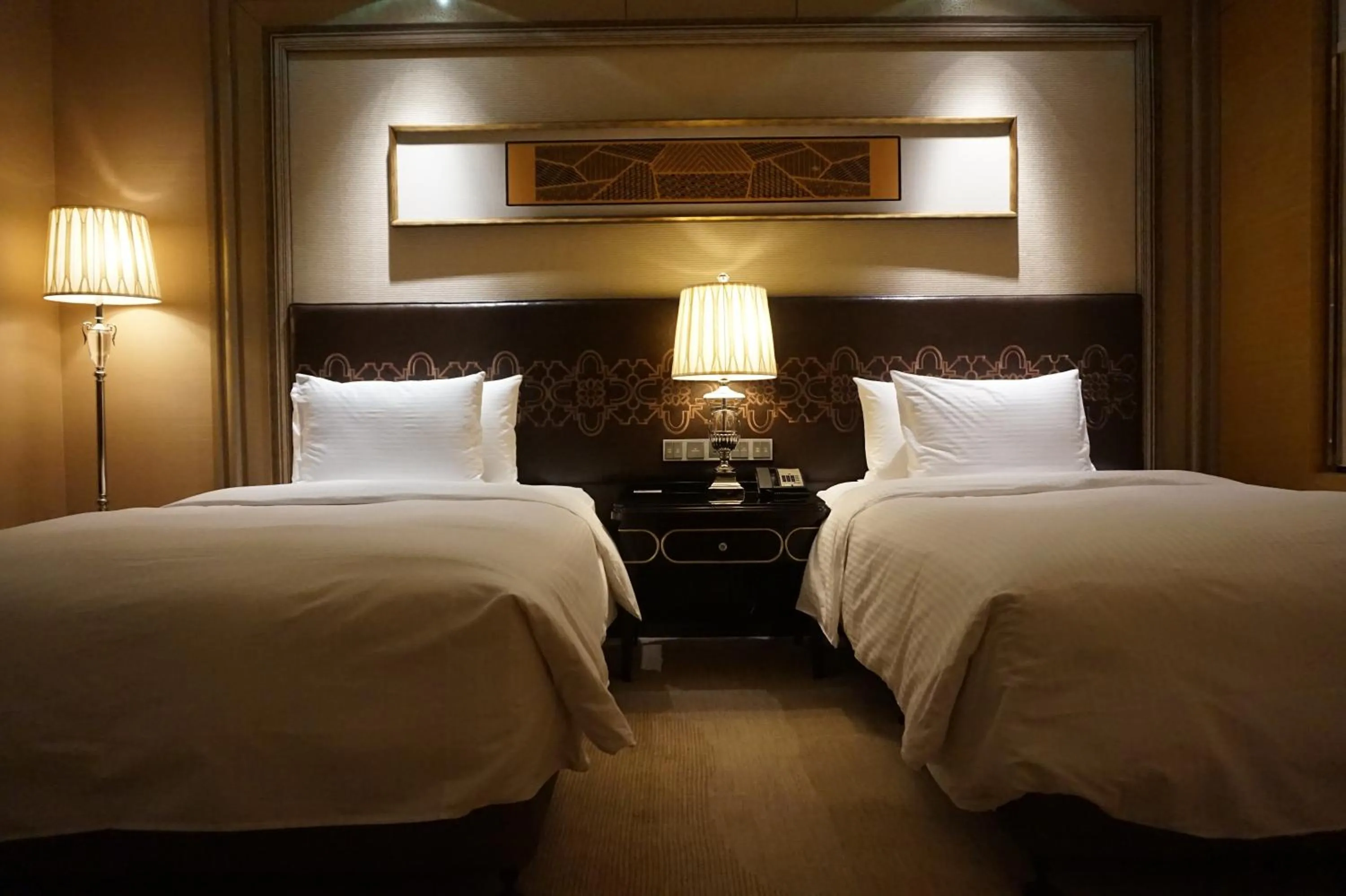 Superior Twin Room - single occupancy in Wanda Realm Harbin Hotel