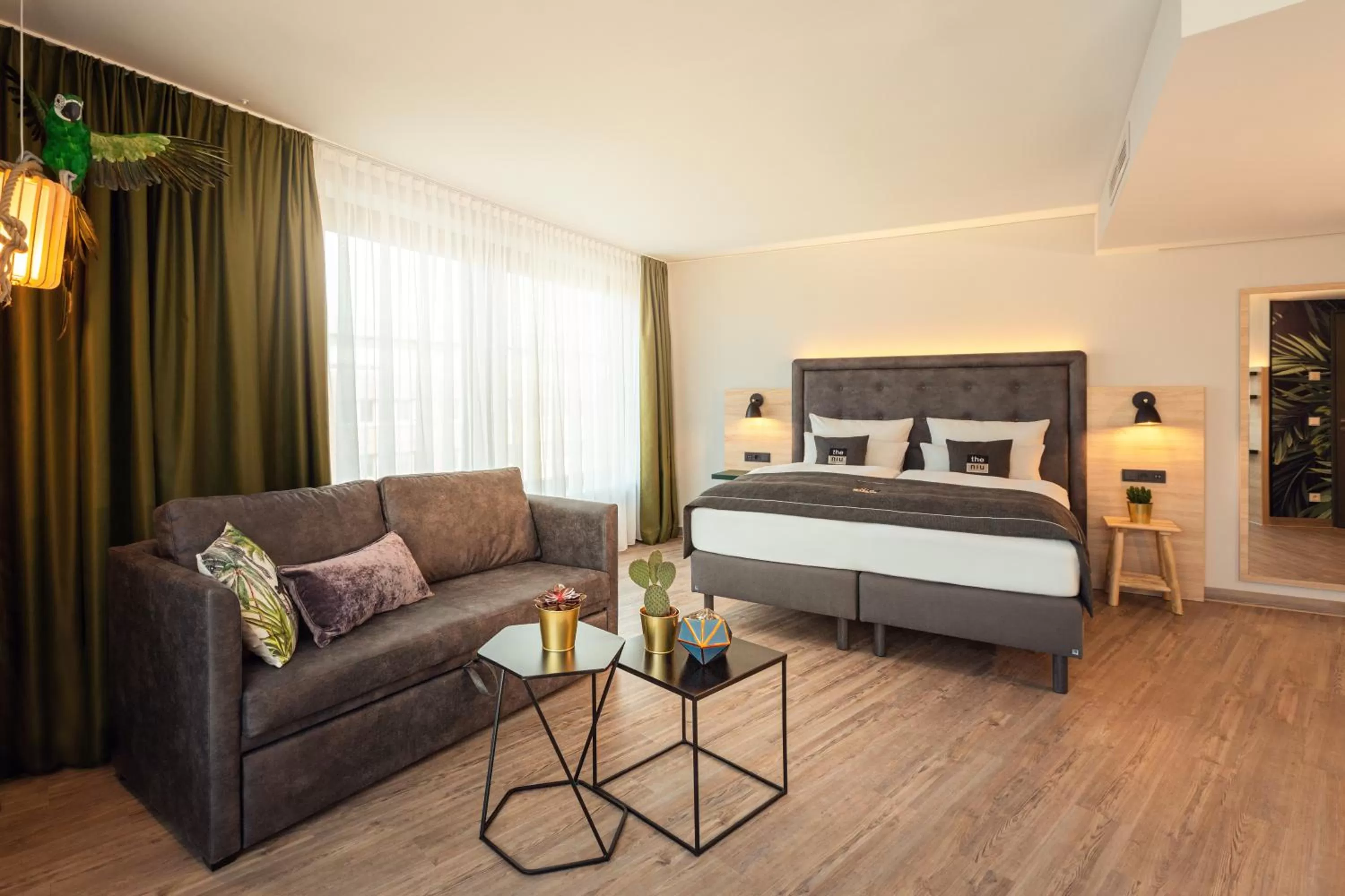 Deluxe Double Room in Holiday Inn - the niu, Crusoe Bremen Airport by IHG