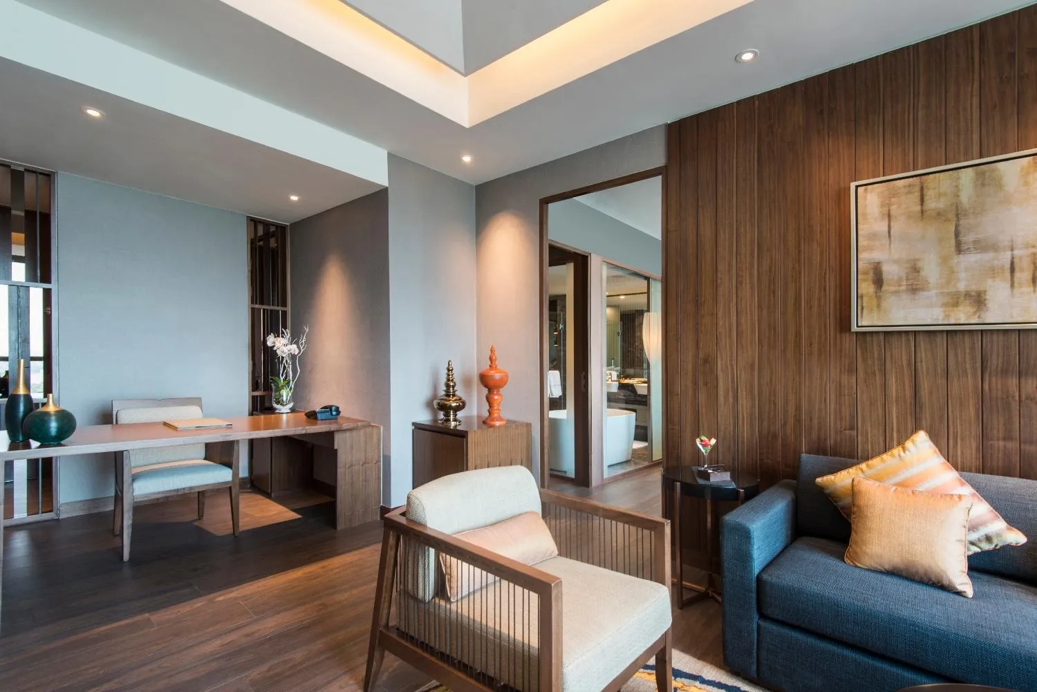 Executive Suite in Sedona Hotel Yangon