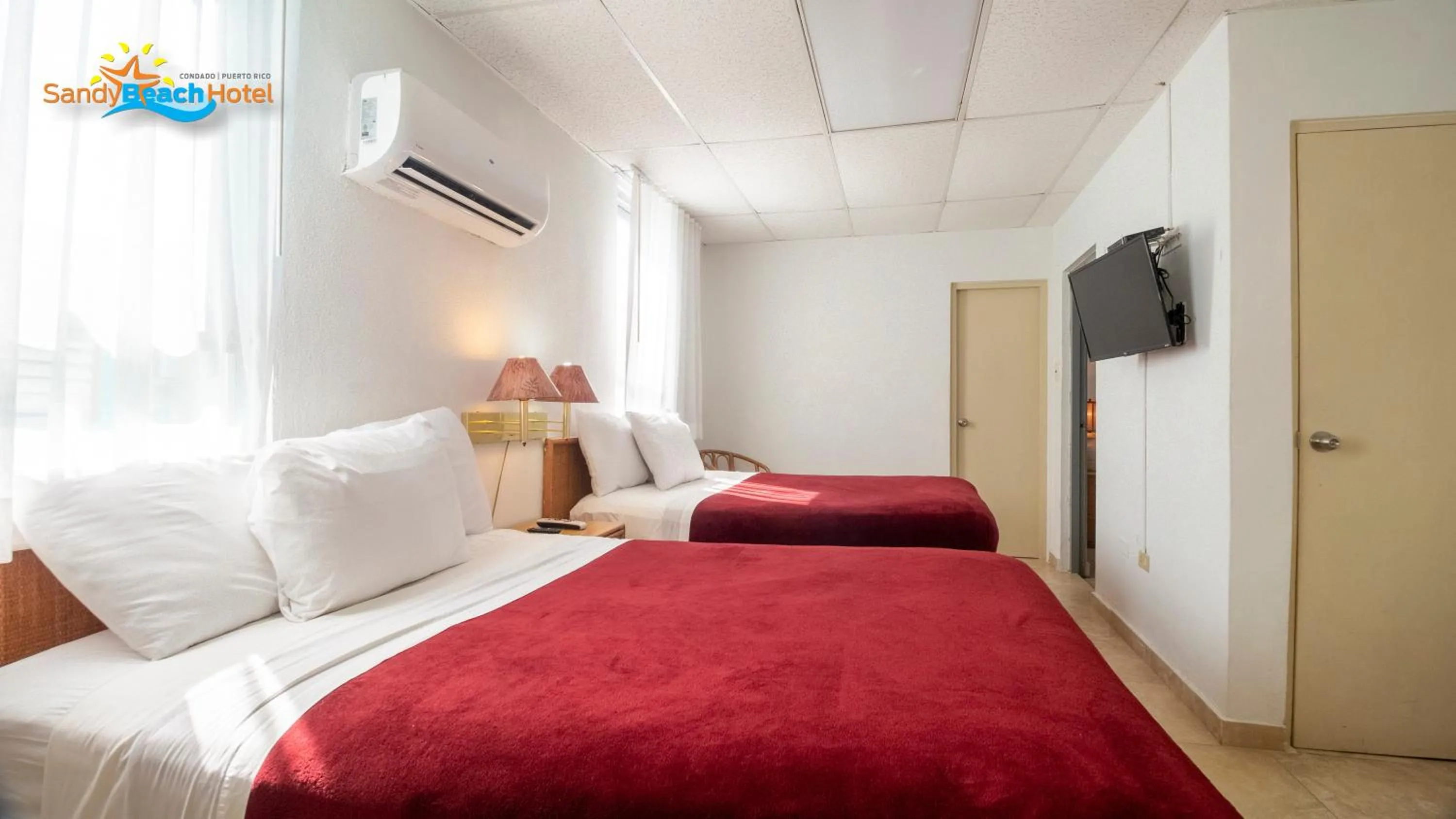 Standard Room, Two Double Beds in Sandy Beach Hotel