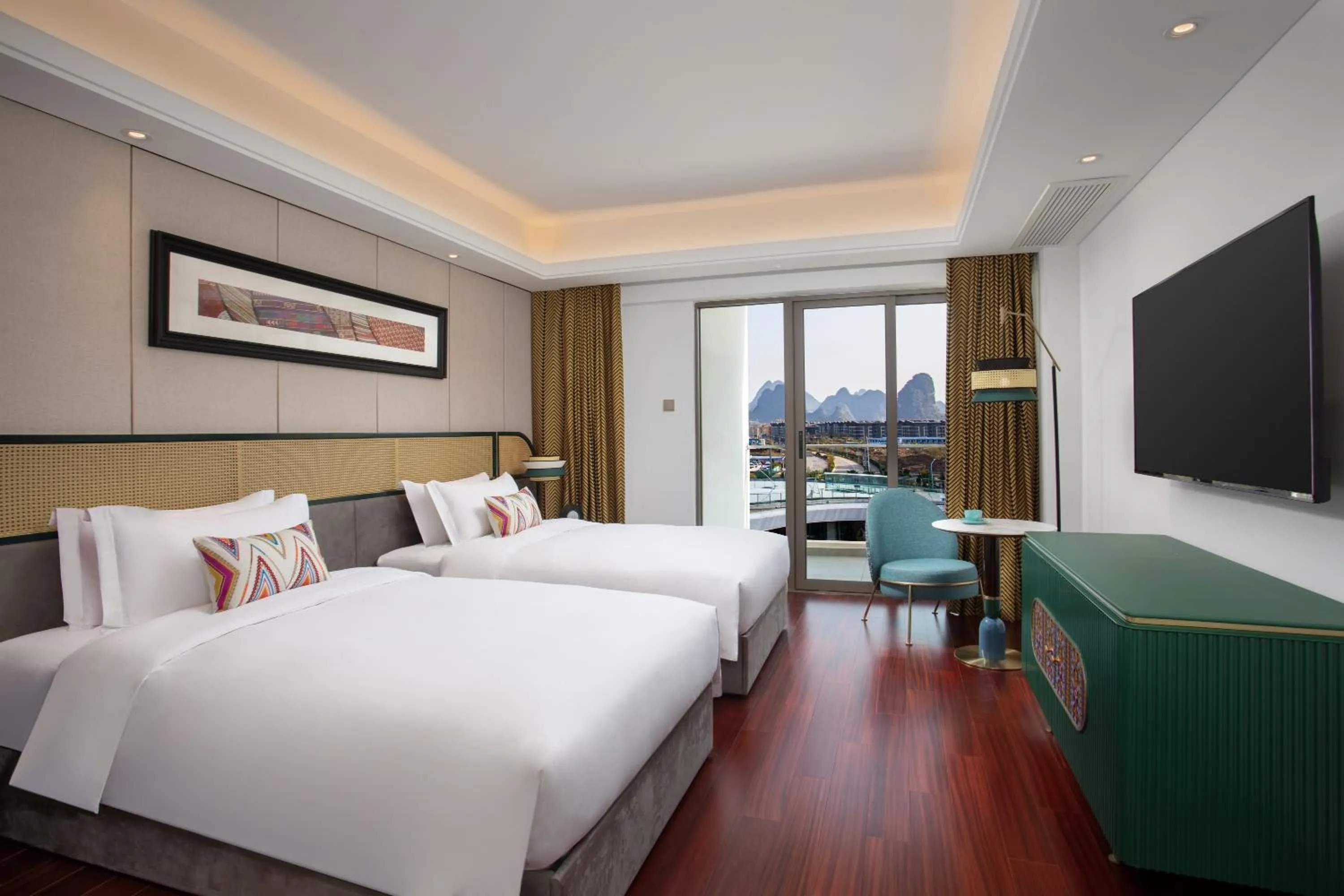 Superior Twin Room - Non-Smoking in Wingate By Wyndham Yangshuo