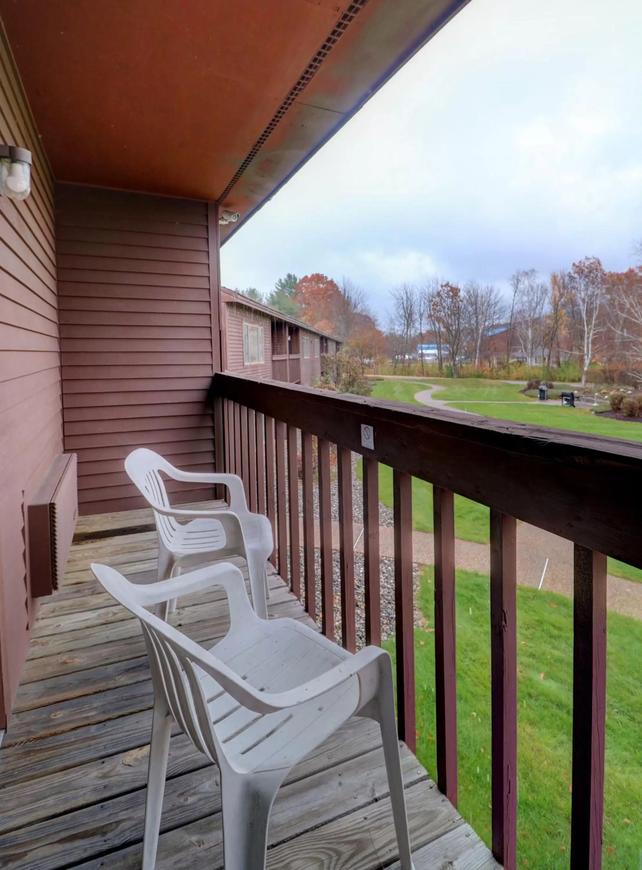 2 Queen Beds in Fireside Inn & Suites Gilford