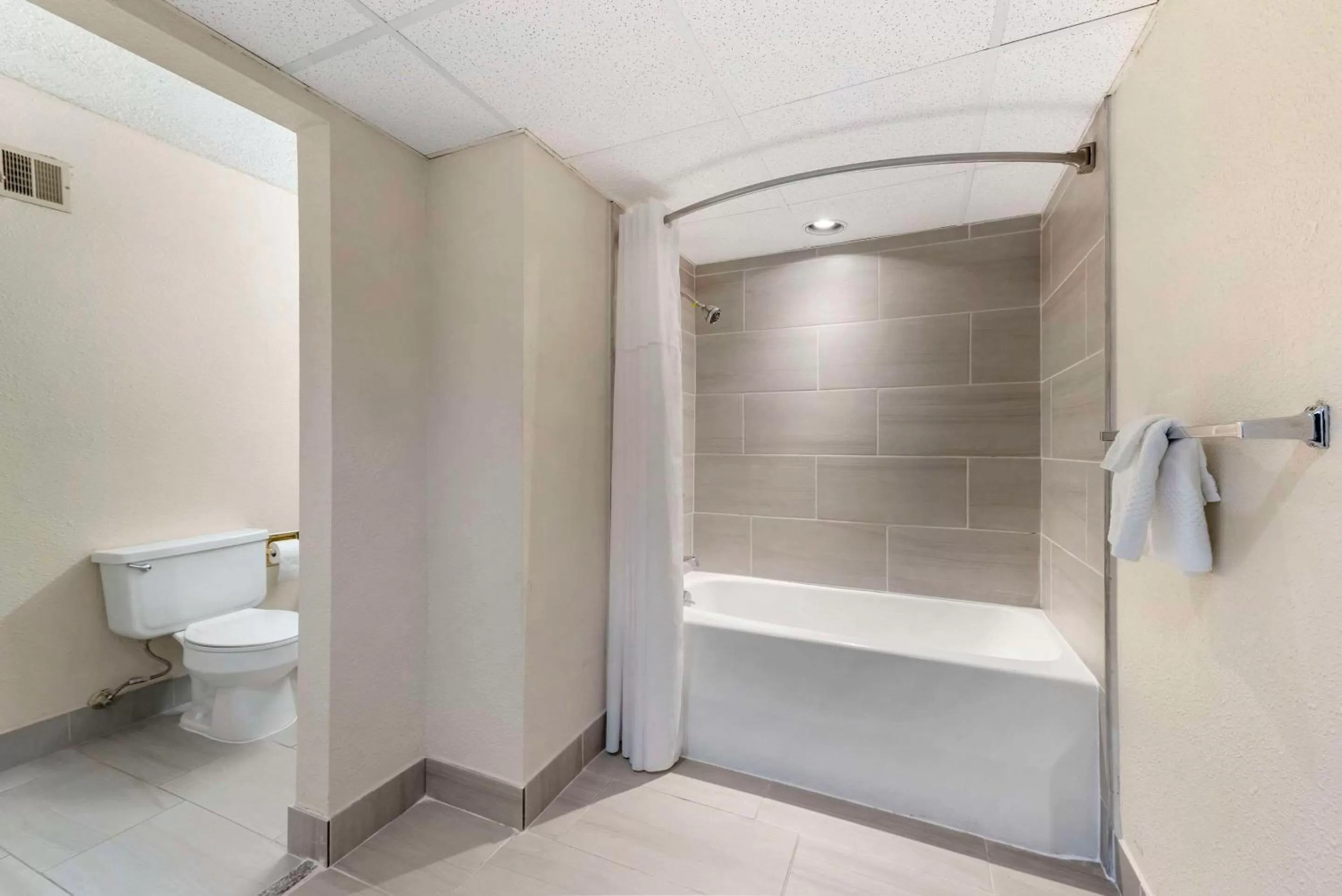 King Suite - Non Smoking in Quality Inn & Suites Alamosa