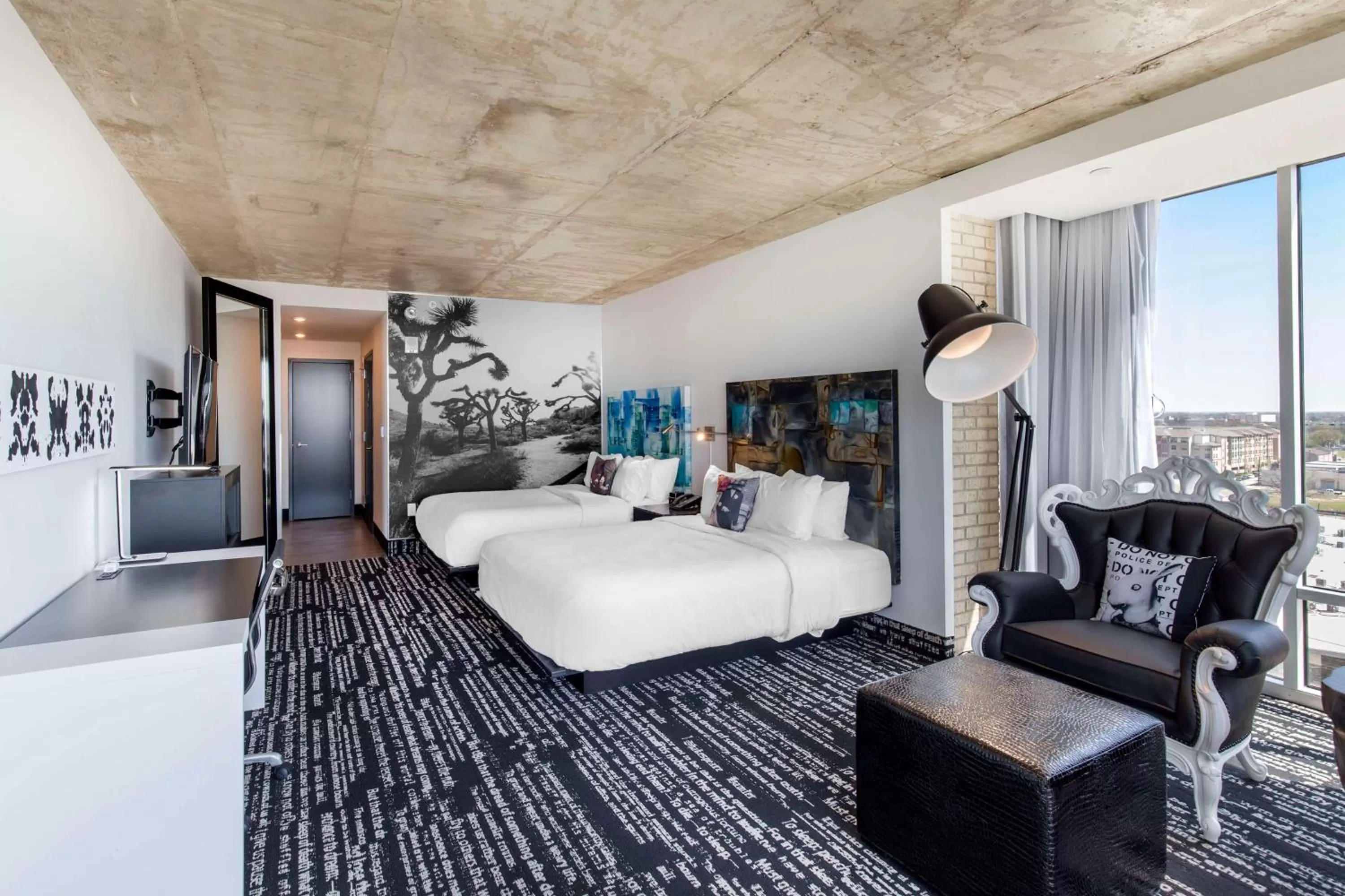 Queen Room with Two Queen Beds - Hearing Access in Lorenzo Hotel Dallas, Tapestry Collection by Hilton