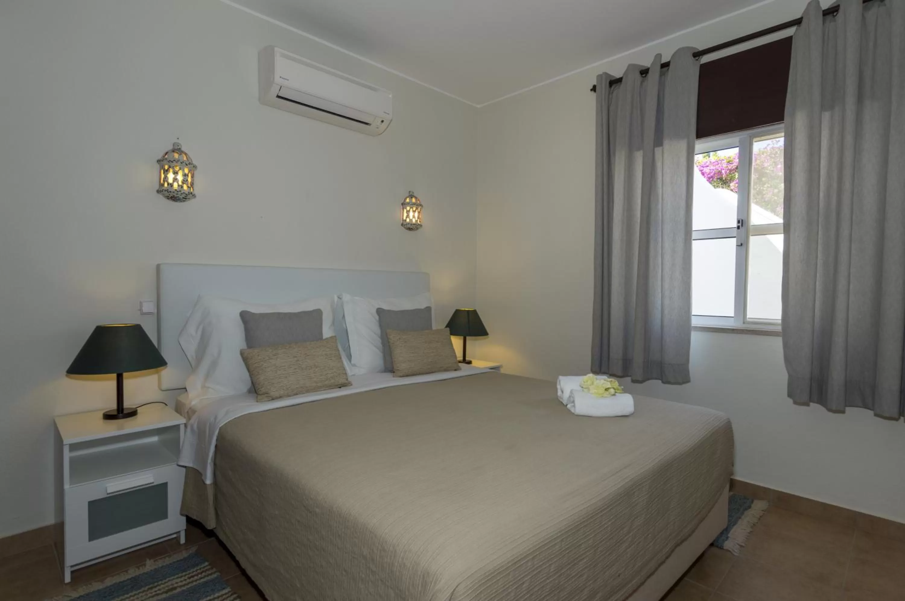 Two-Bedroom Apartment with Garden View in Rocha Brava Village Resort