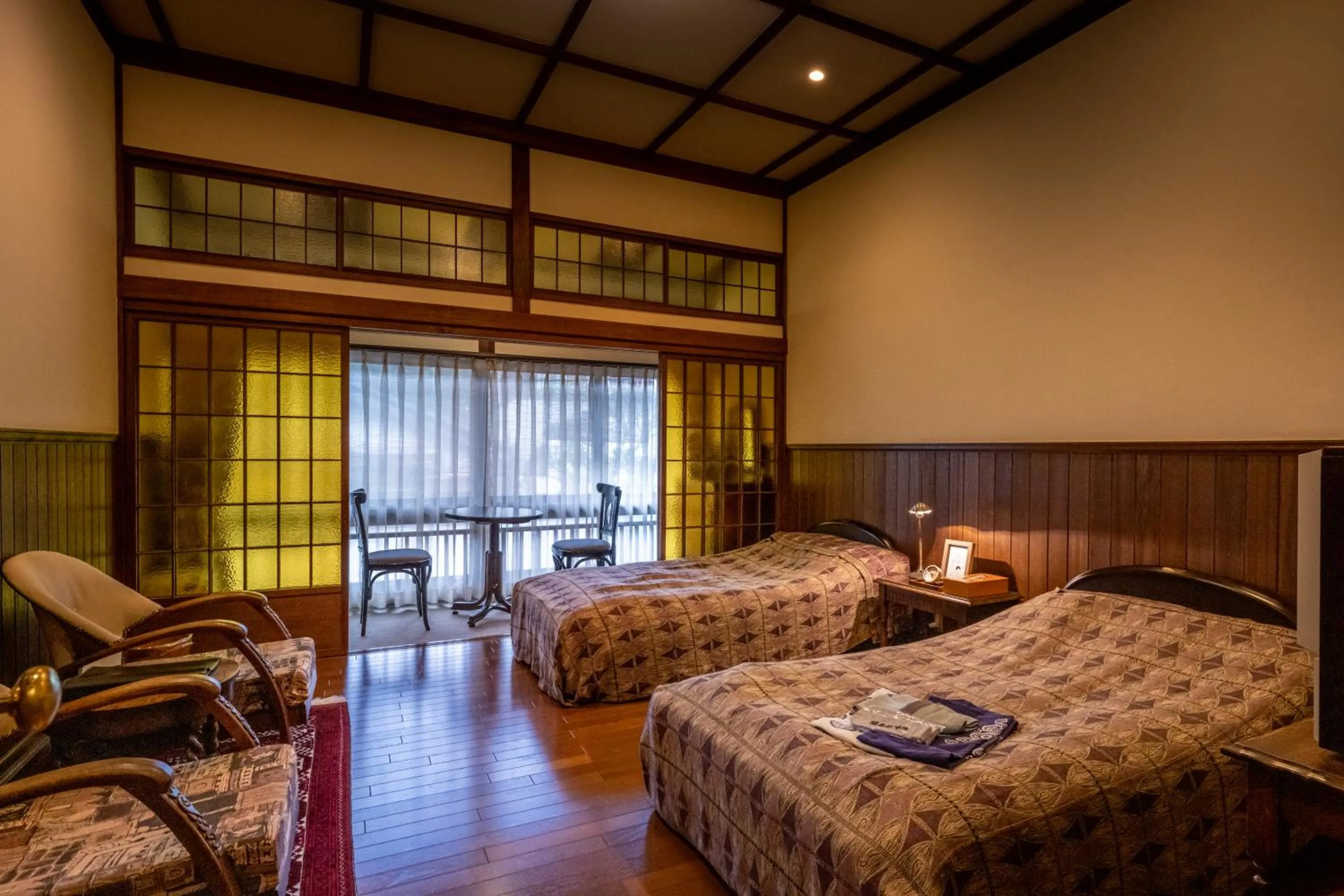 Standard Twin Room with Shared Bathroom - single occupancy in Hotel Hanakoyado