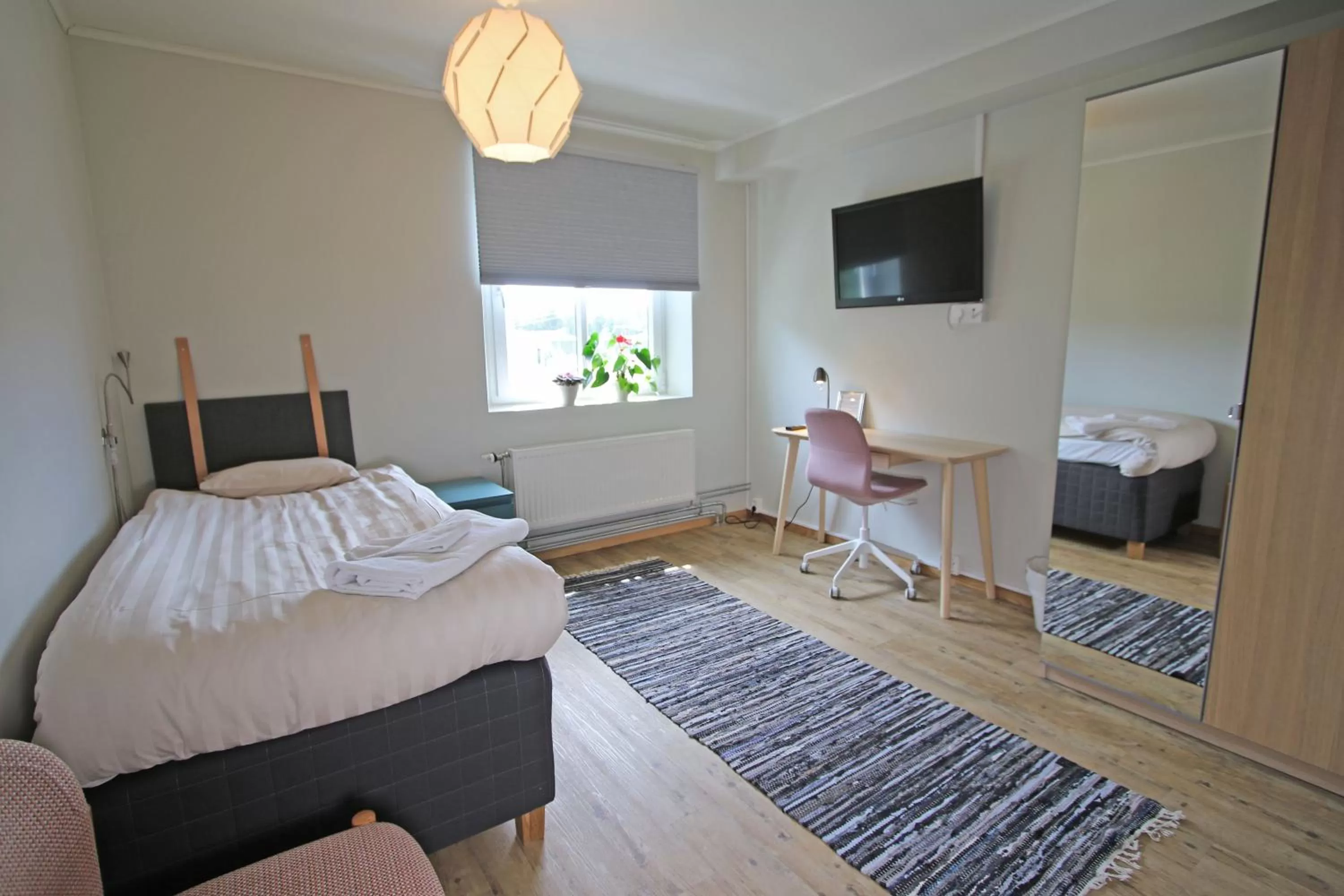 Single Room with Shower - single occupancy in Hotell Munkeröd