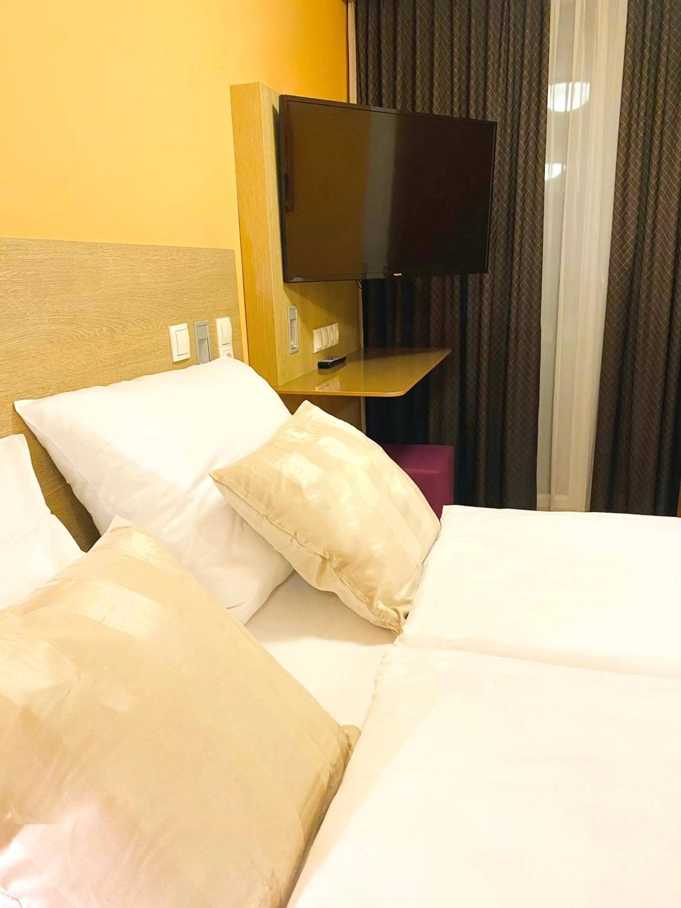 Two-Bedroom Family Apartment in Hotel Hansehof