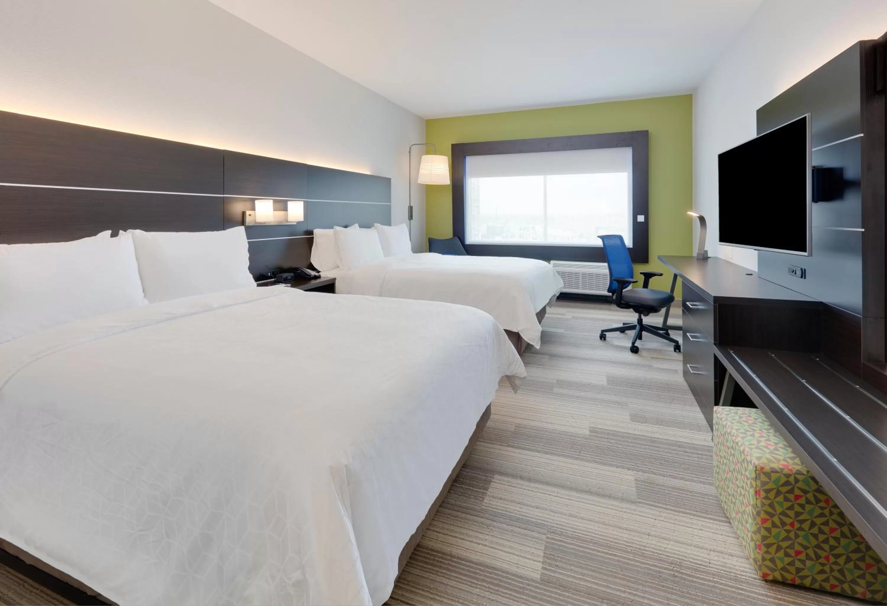 Standard Queen Room with Two Queen Beds in Holiday Inn Express - Kermit by IHG